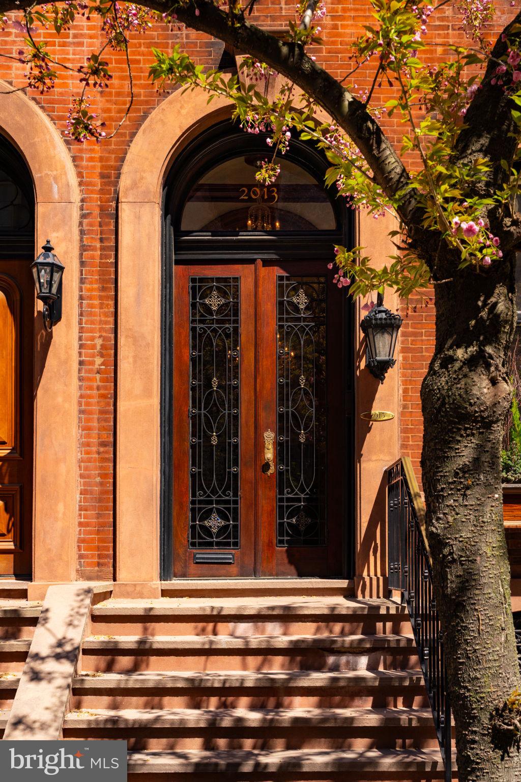 RITTENHOUSE SQUARE - Residential