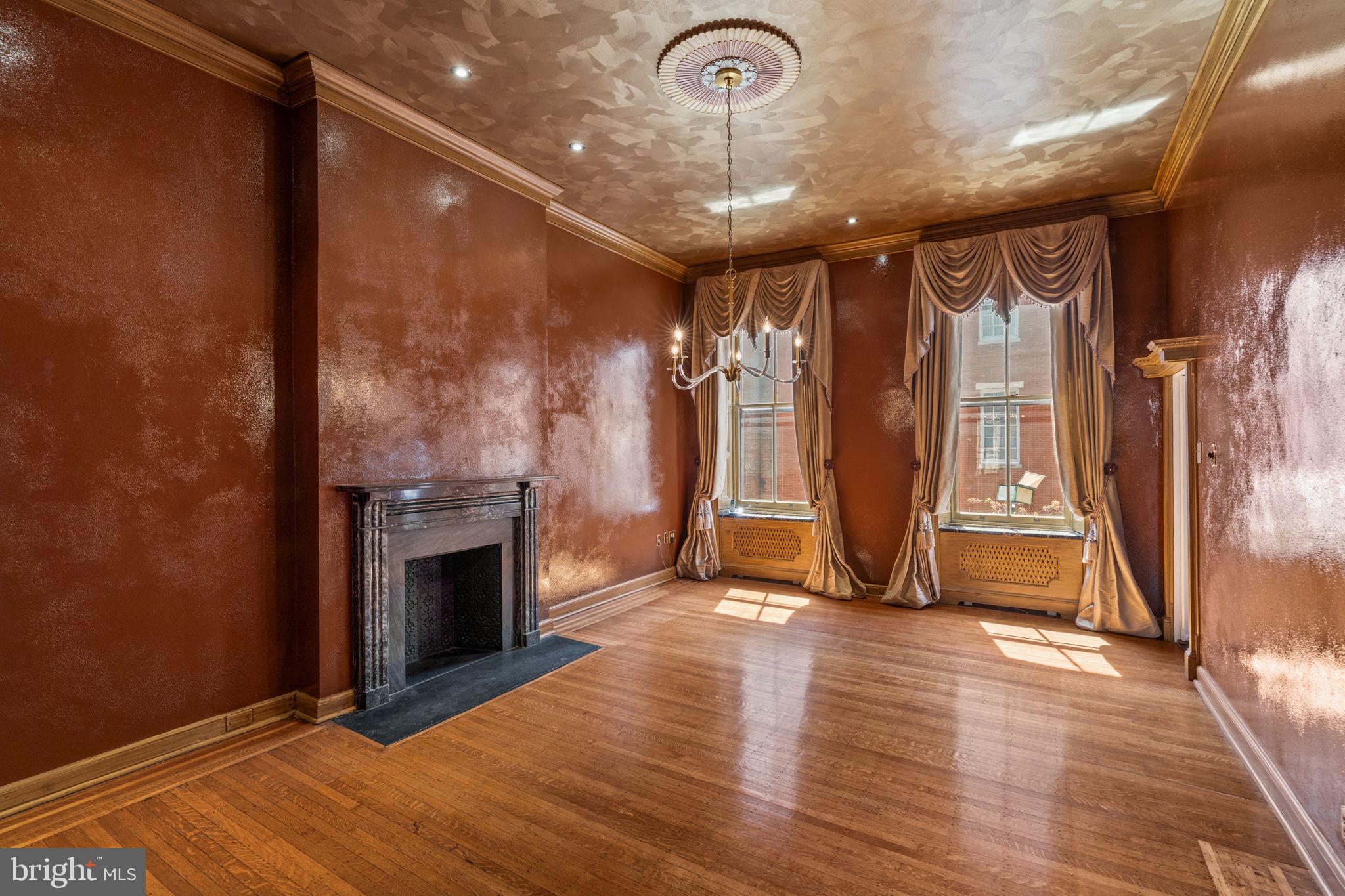 RITTENHOUSE SQUARE - Residential
