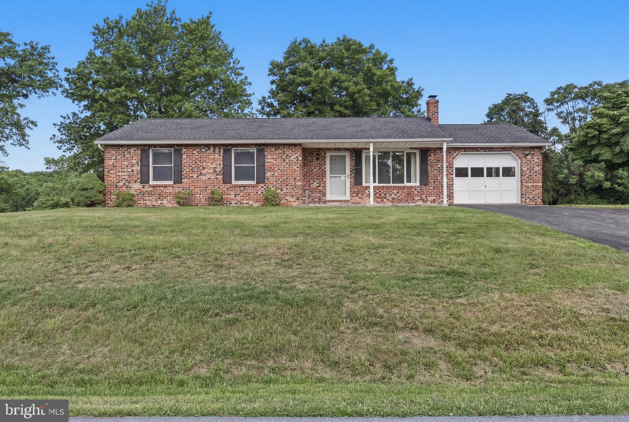 COOL HOLLOW ESTATES - Residential