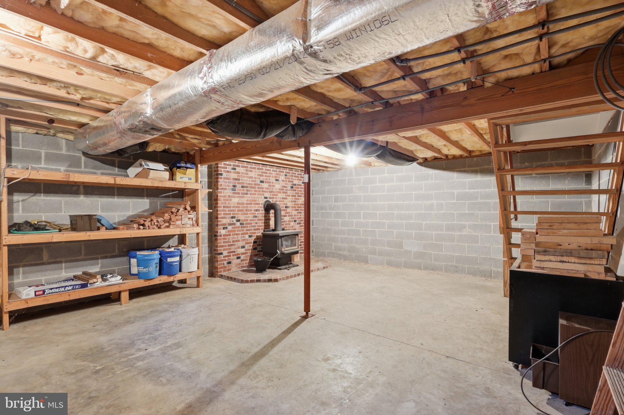COOL HOLLOW ESTATES - Residential