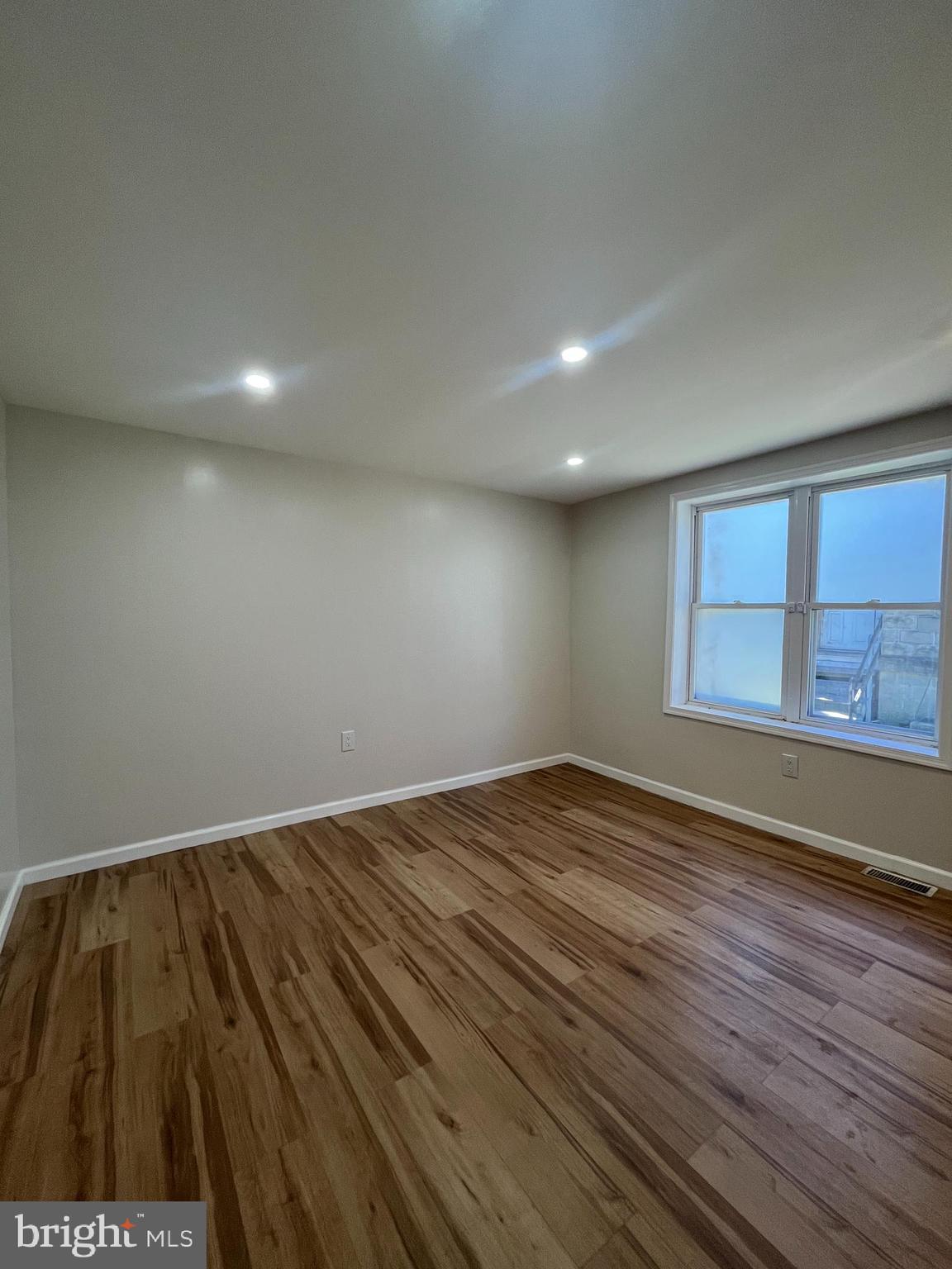 LEWISTOWN BORO - Residential