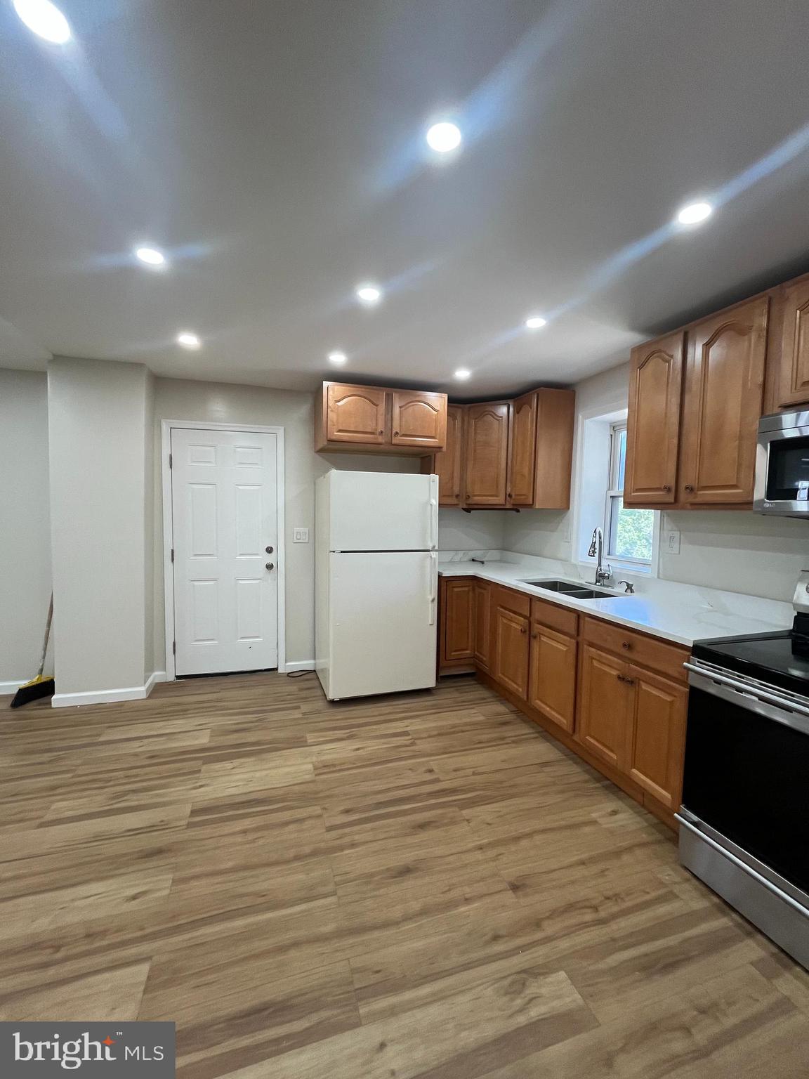 LEWISTOWN BORO - Residential