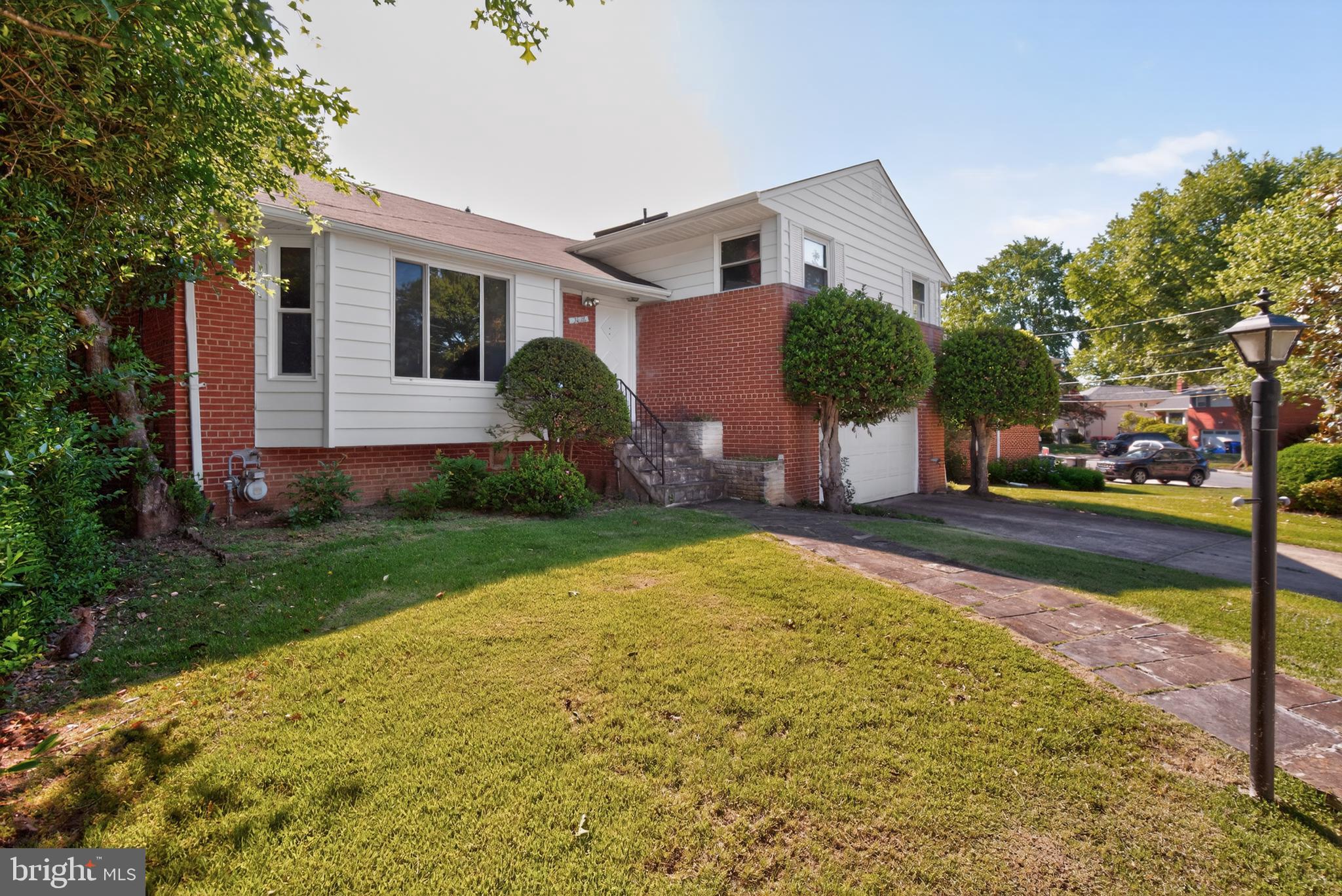 GLENVIEW - Residential