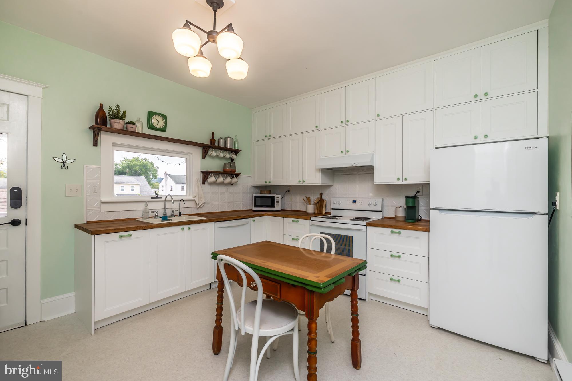 DOWNINGTOWN BORO - Residential