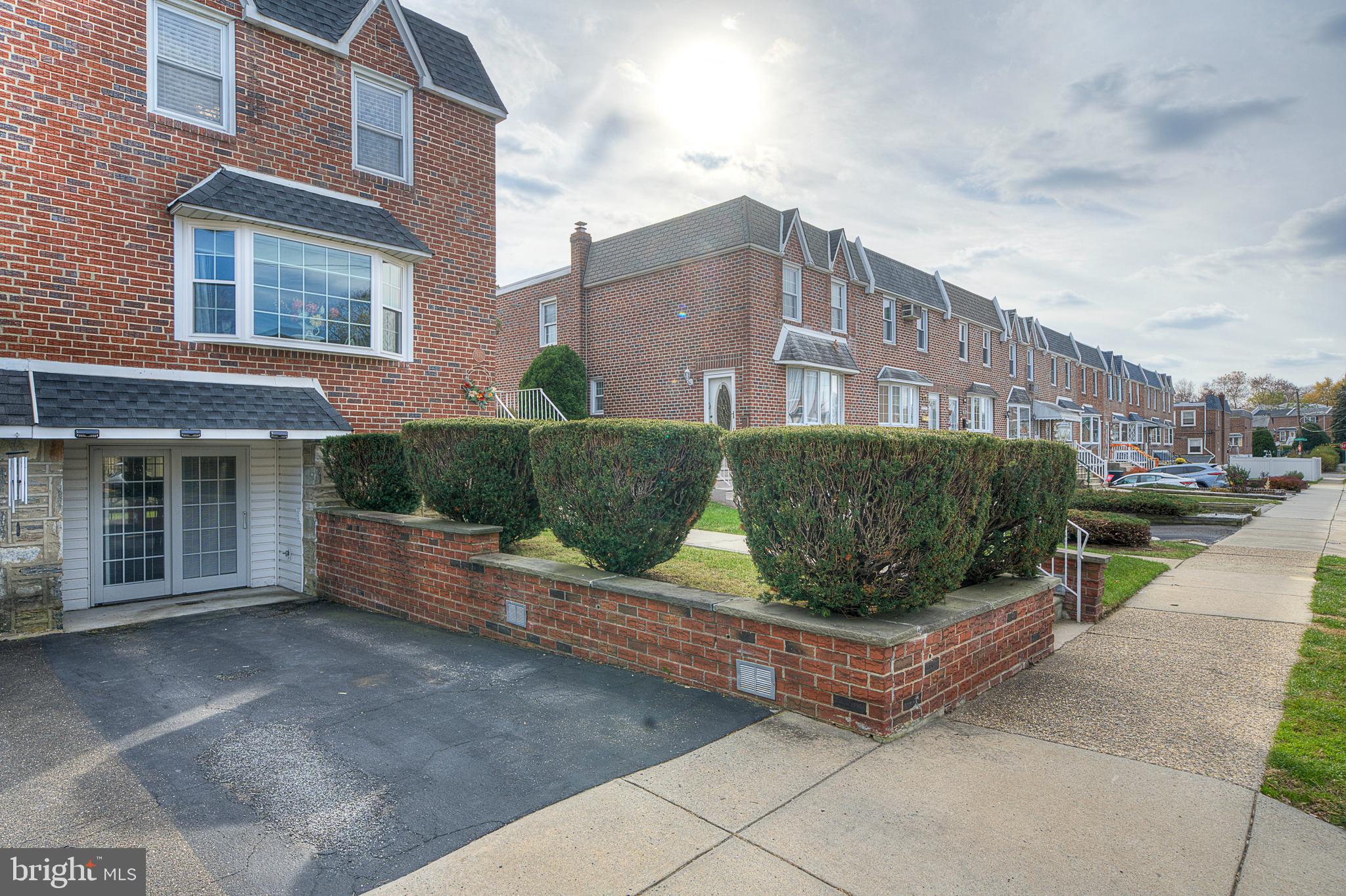 MILLBROOK - Residential