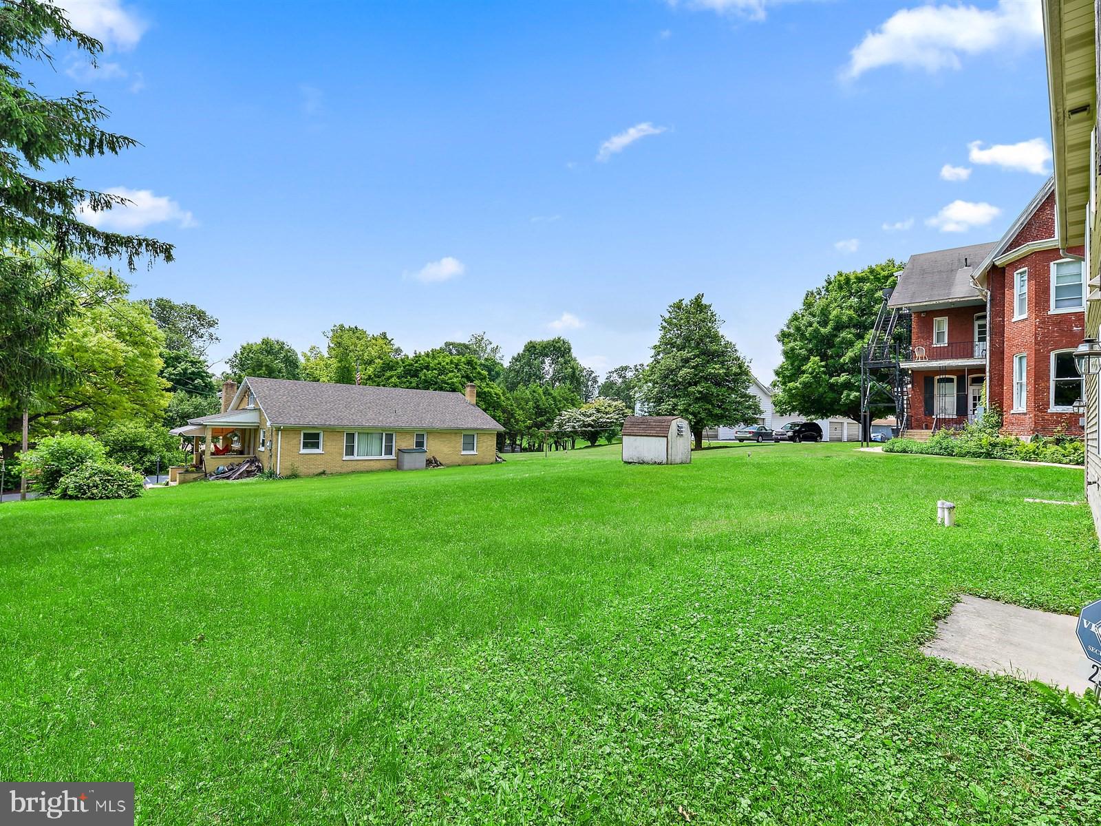 QUARRYVILLE BOROUGH - Residential