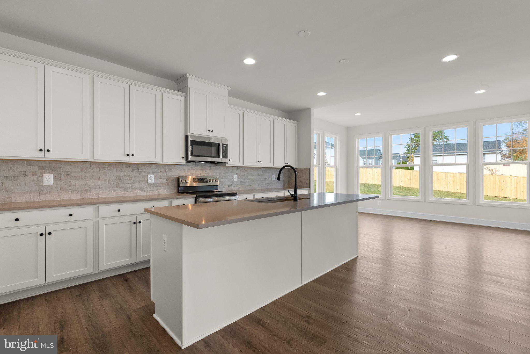 HERITAGE AT MARSHALL - Residential