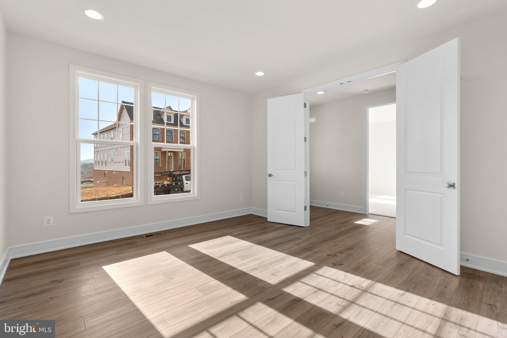 HERITAGE AT MARSHALL - Residential