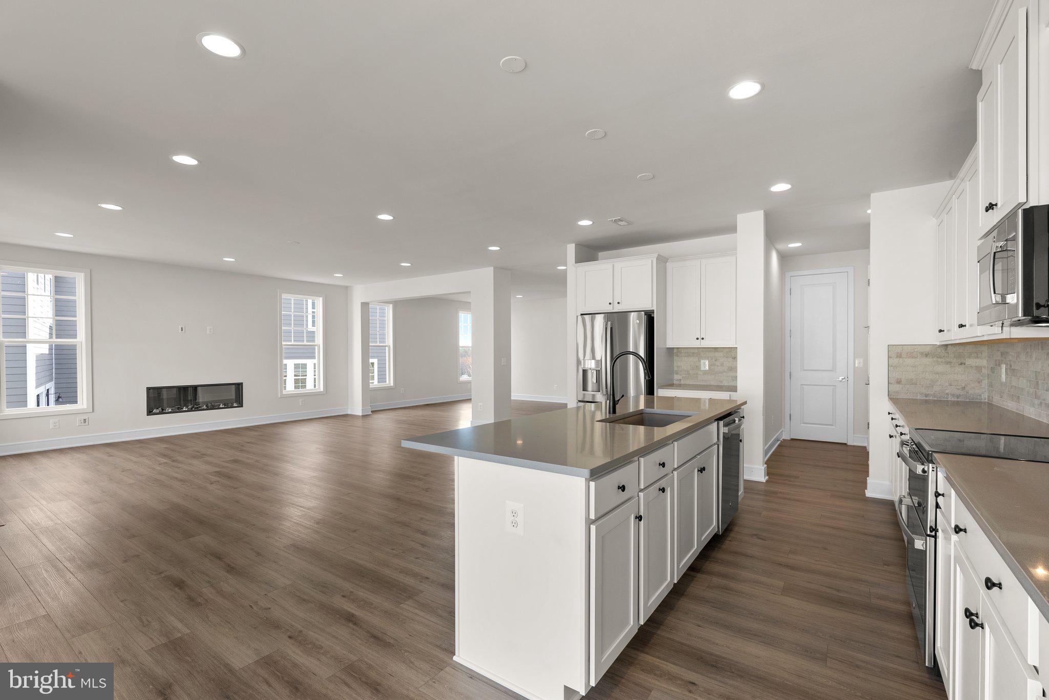 HERITAGE AT MARSHALL - Residential
