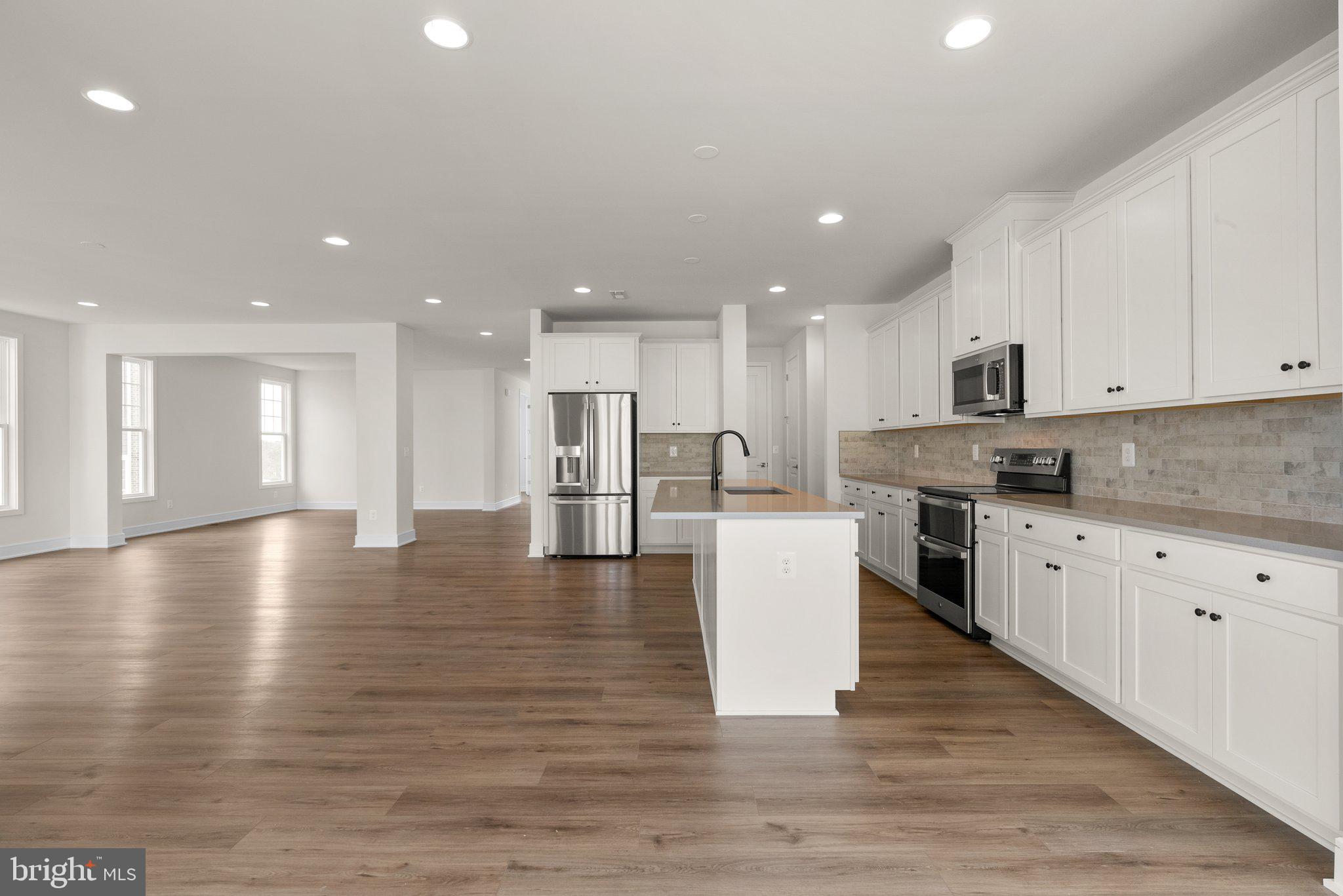 HERITAGE AT MARSHALL - Residential