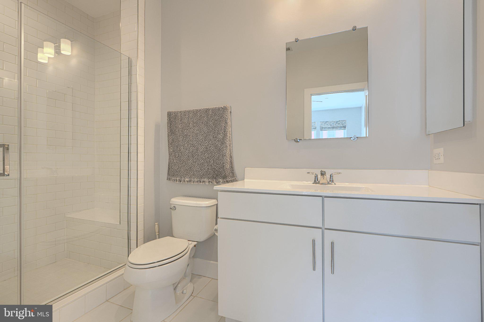 LOCUST POINT - Residential