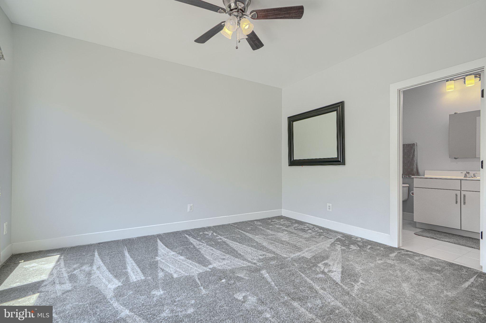 LOCUST POINT - Residential