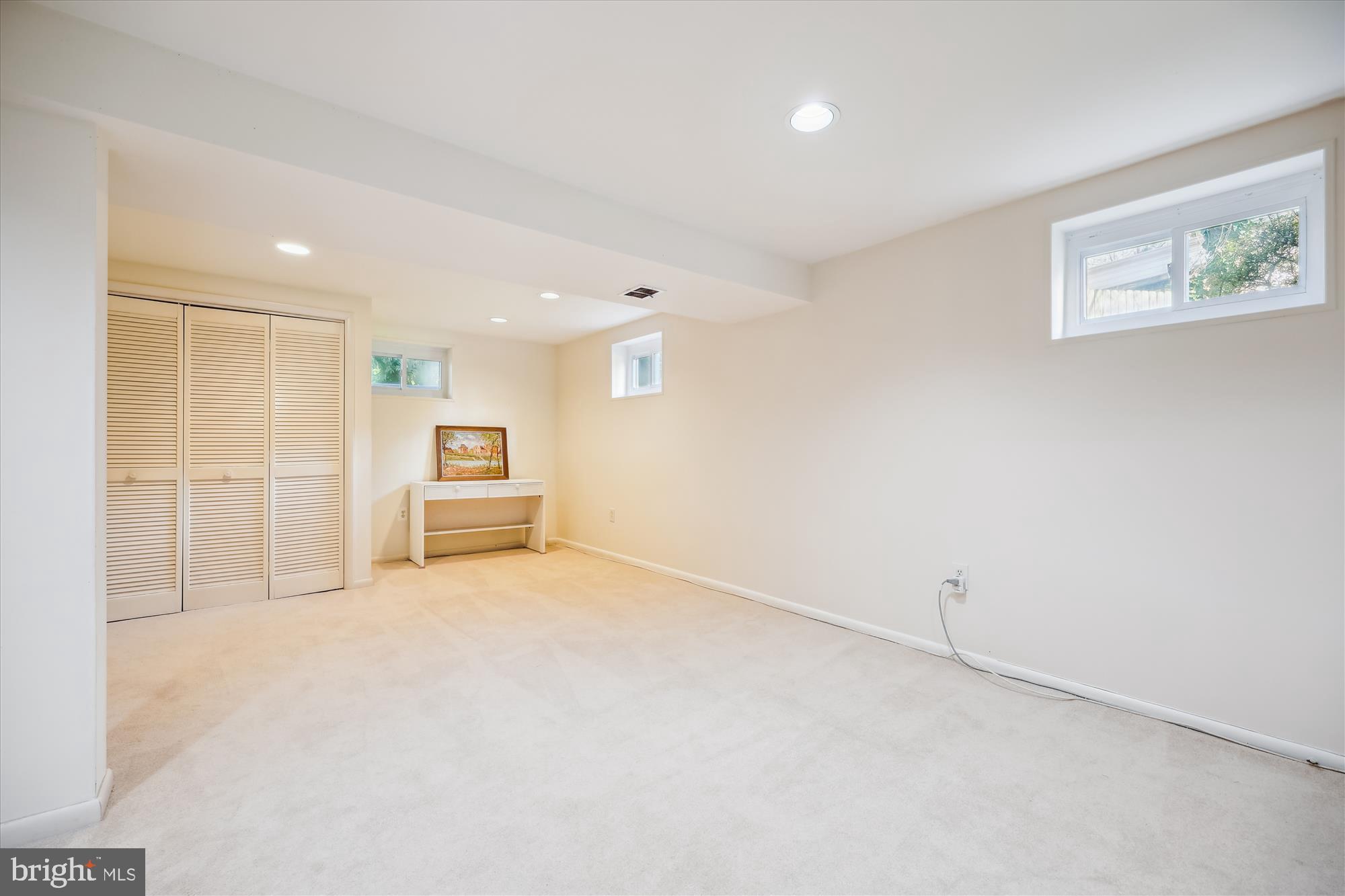POTOMAC WOODS - Residential