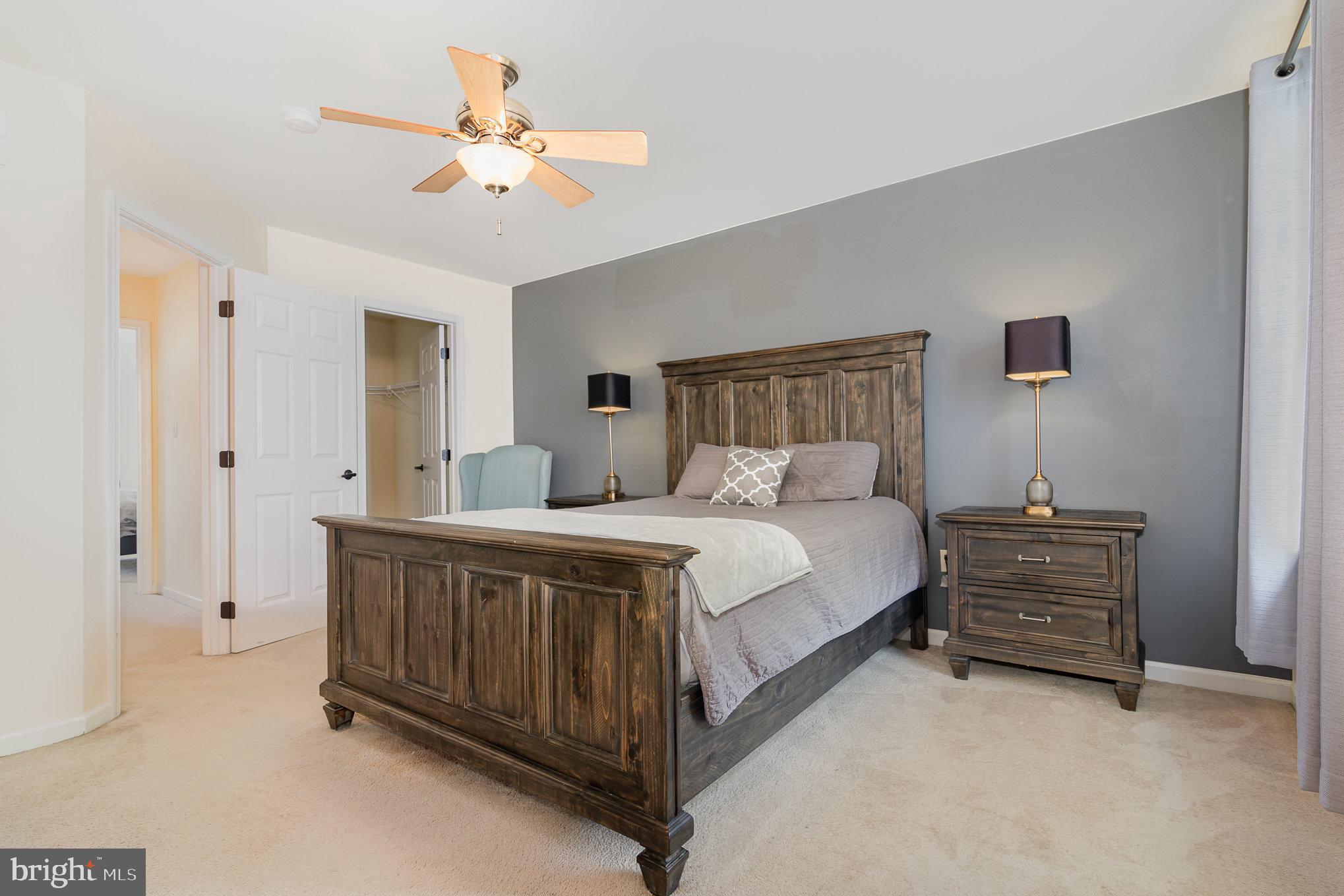 WHELAN CROSSING - Residential