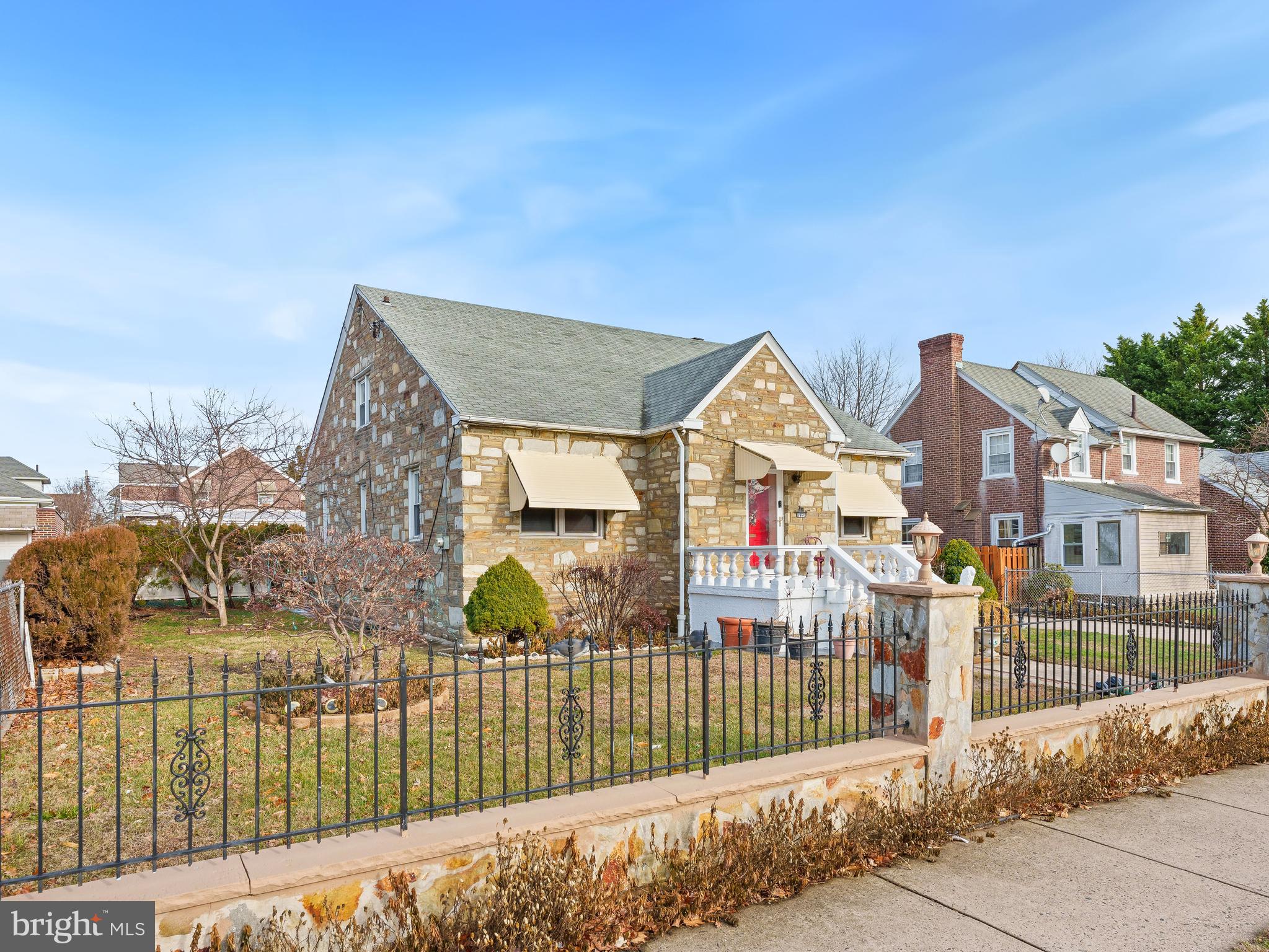 CASTOR GARDENS - Residential