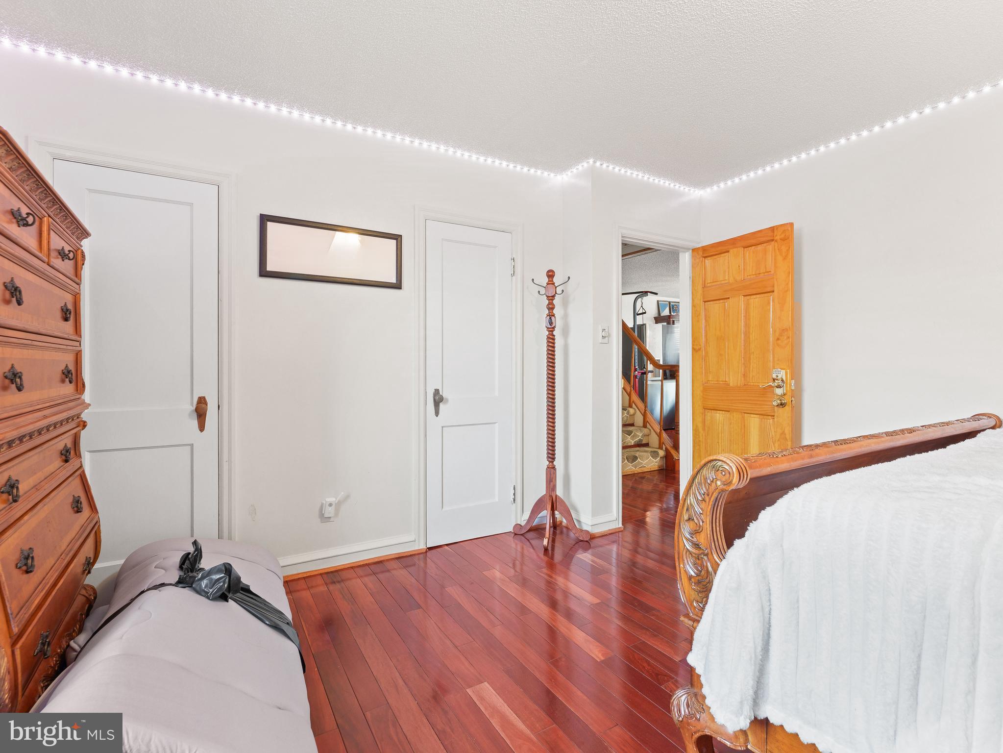 CASTOR GARDENS - Residential