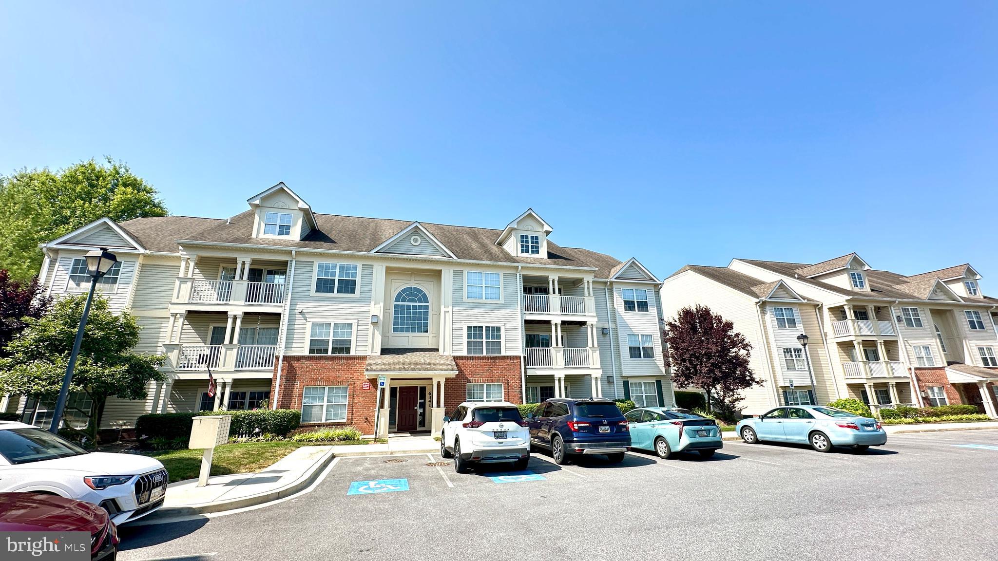 SPRING RIDGE - Residential