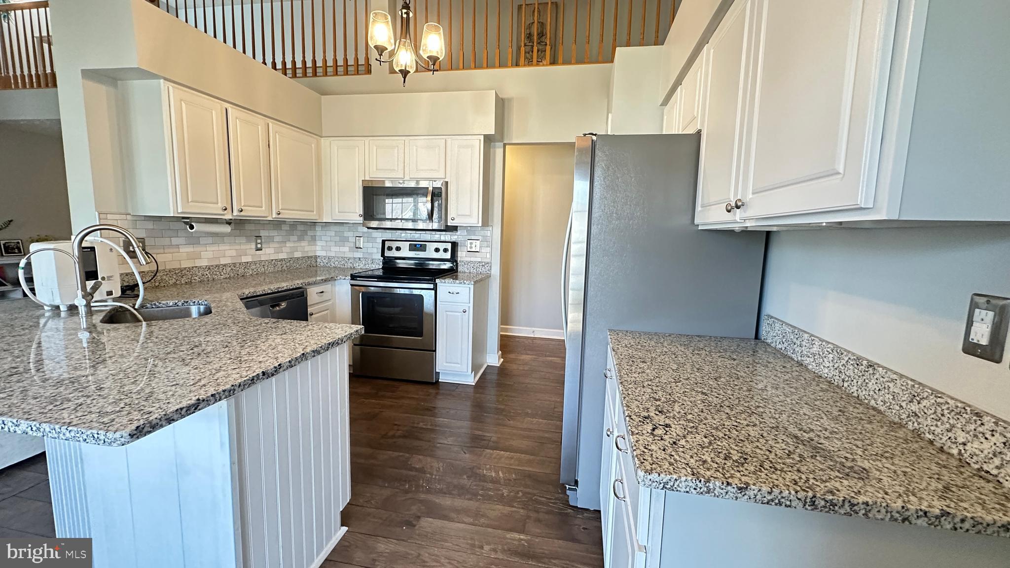SPRING RIDGE - Residential