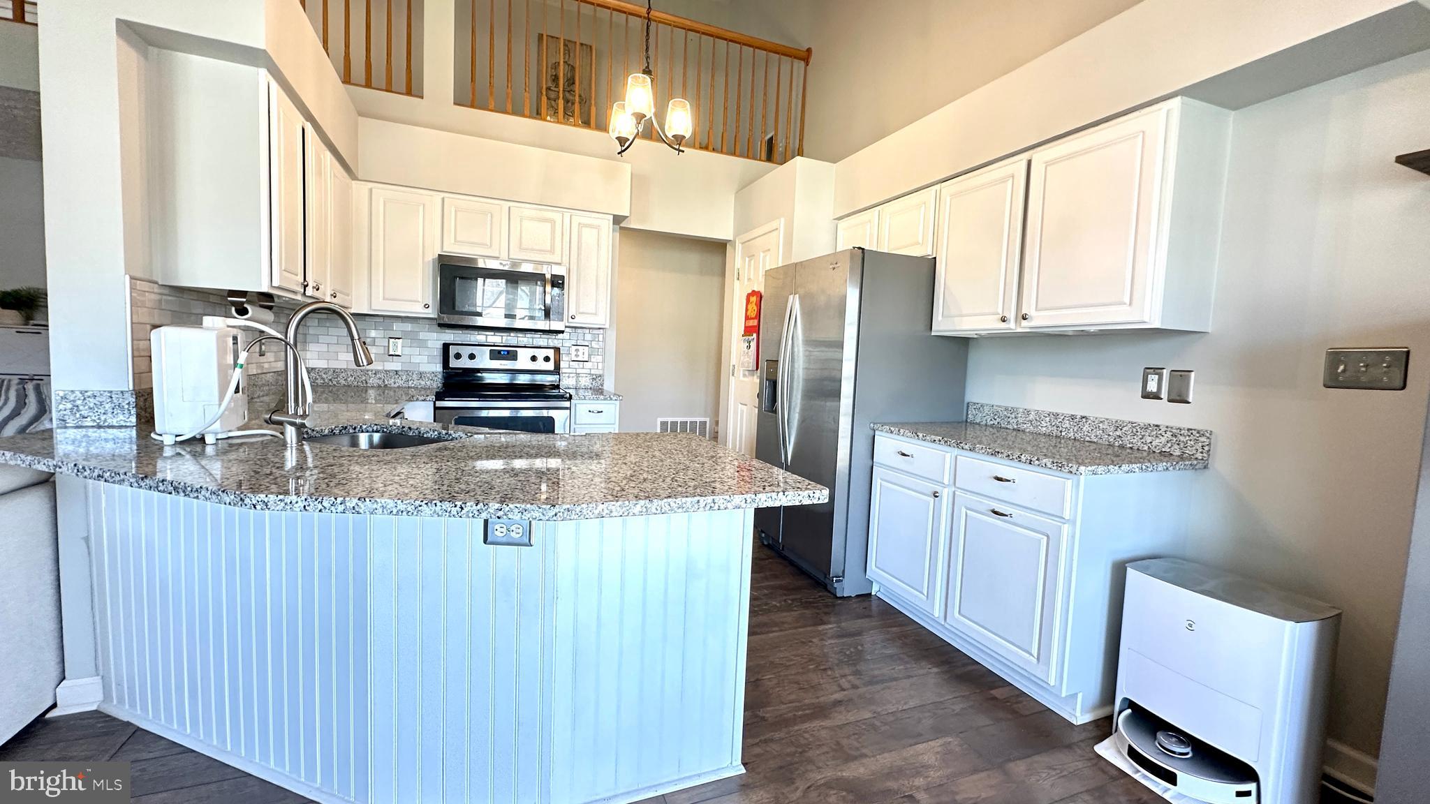 SPRING RIDGE - Residential