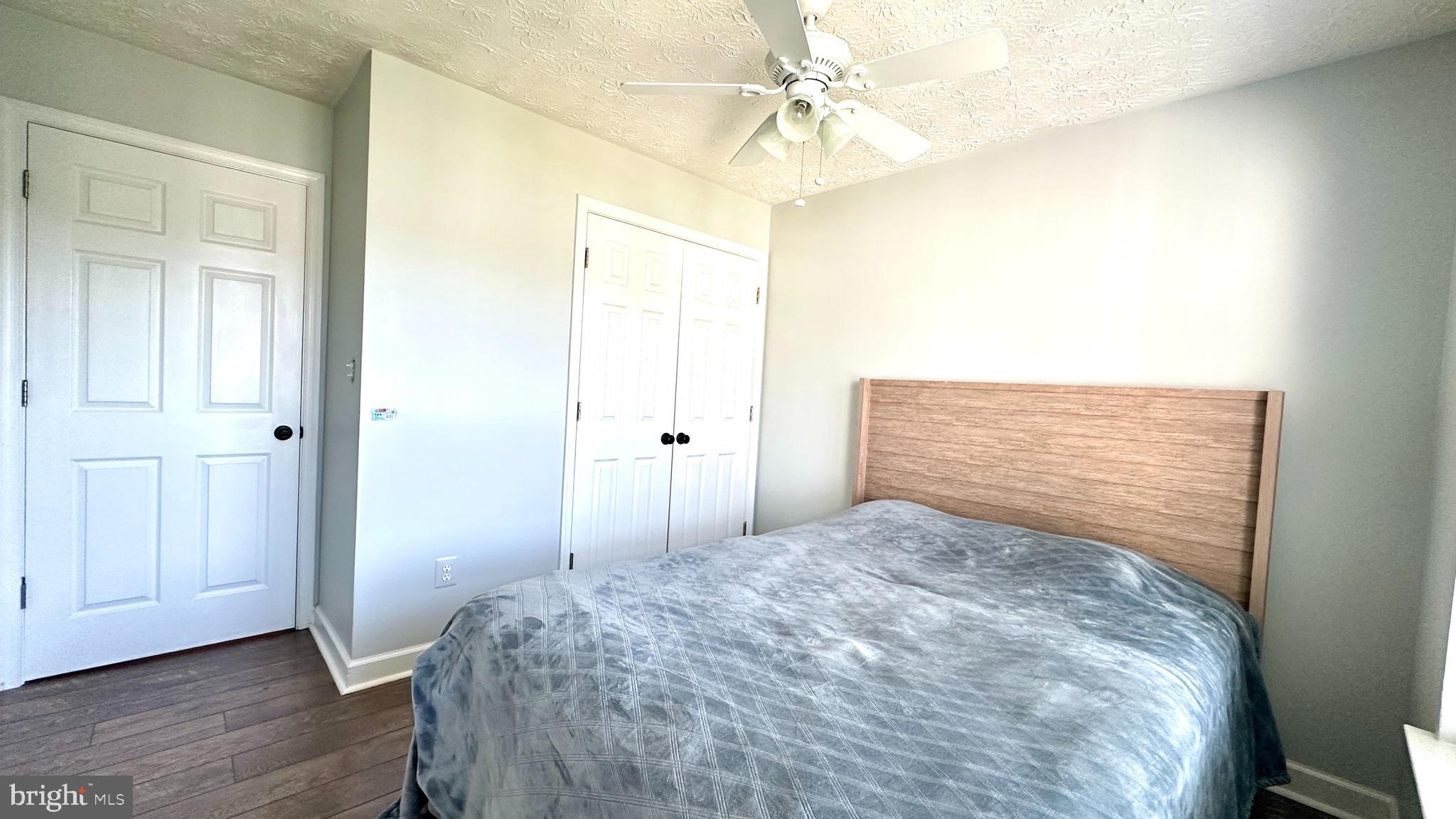 SPRING RIDGE - Residential