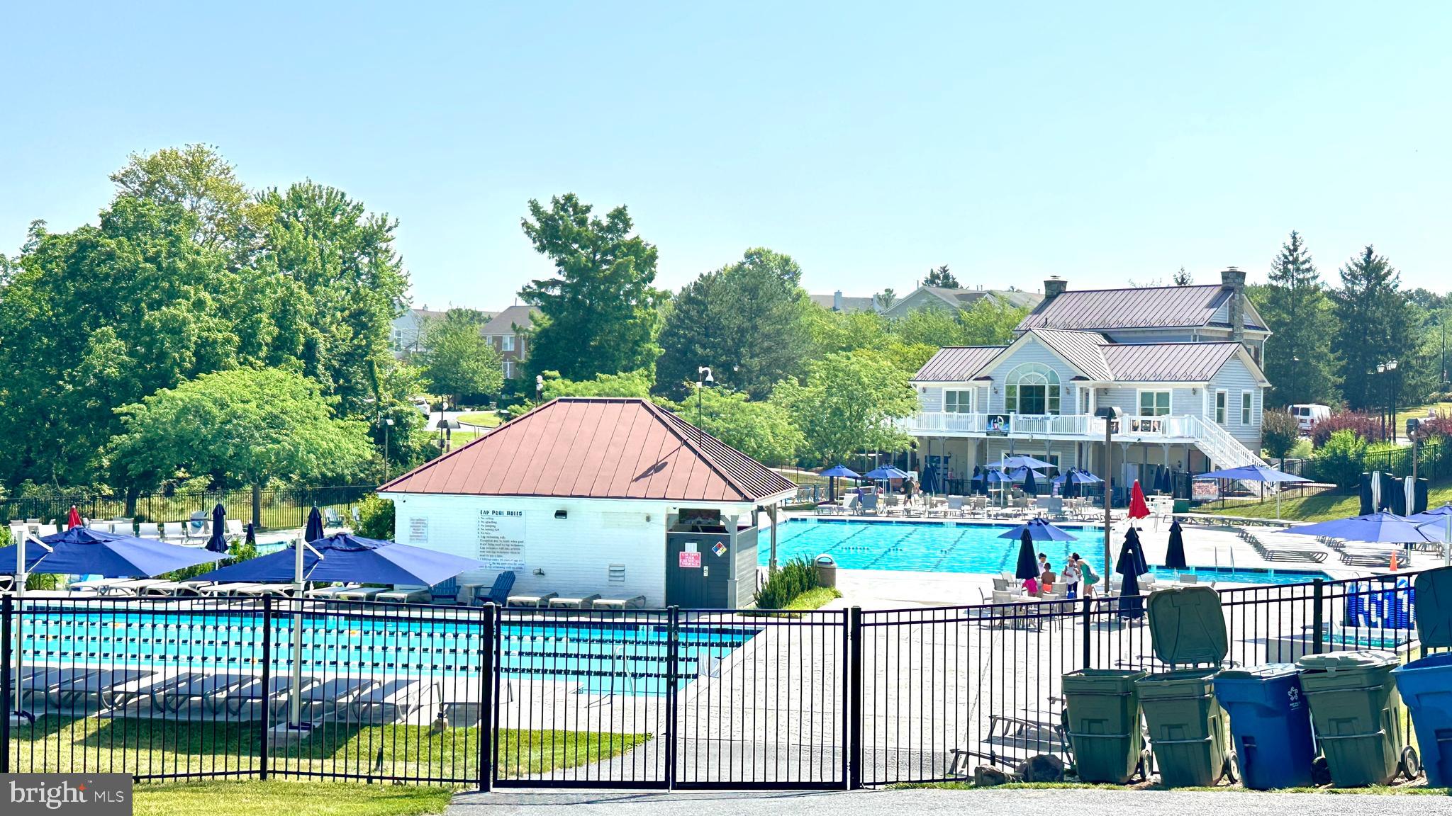 SPRING RIDGE - Residential