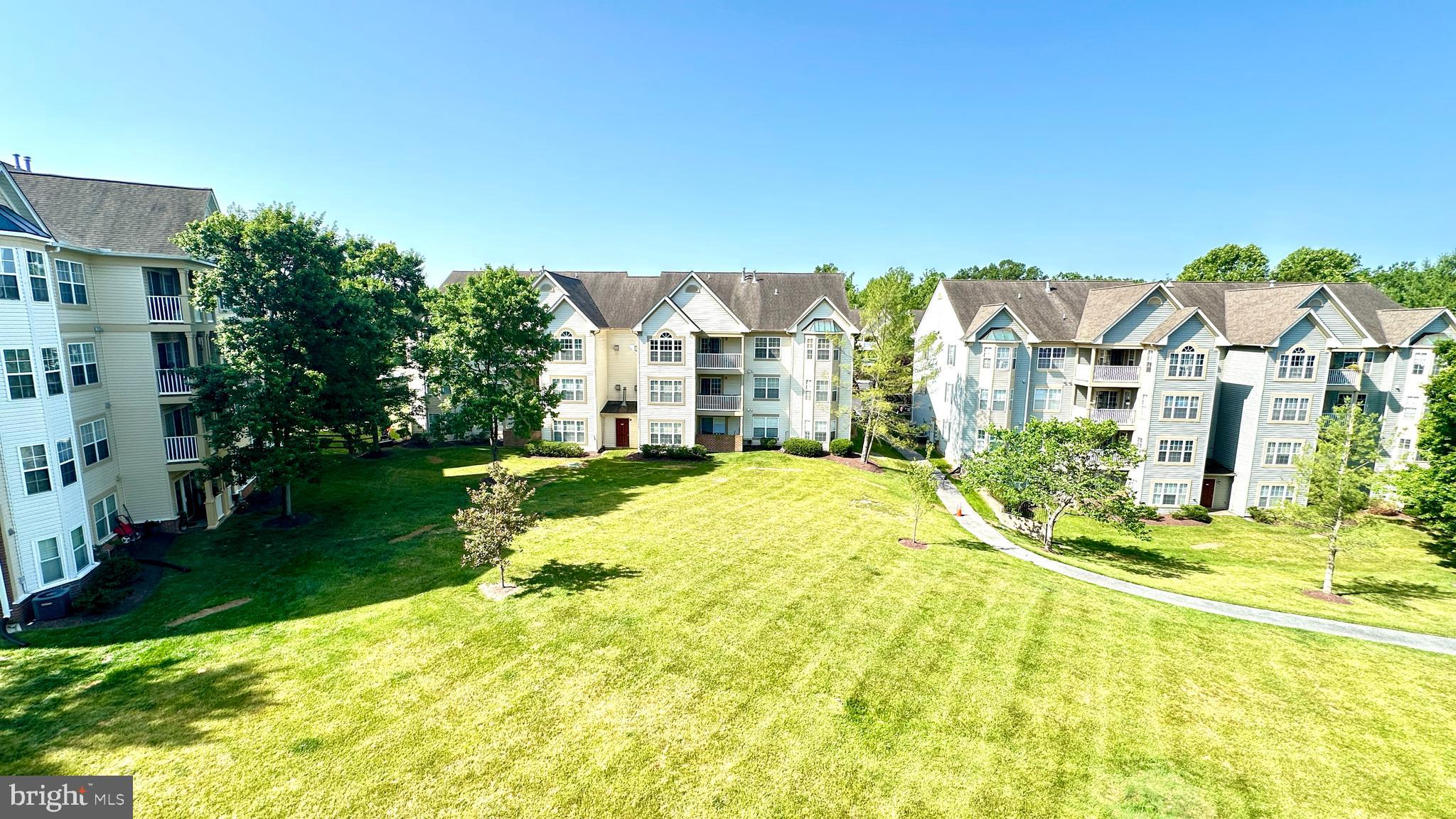 SPRING RIDGE - Residential