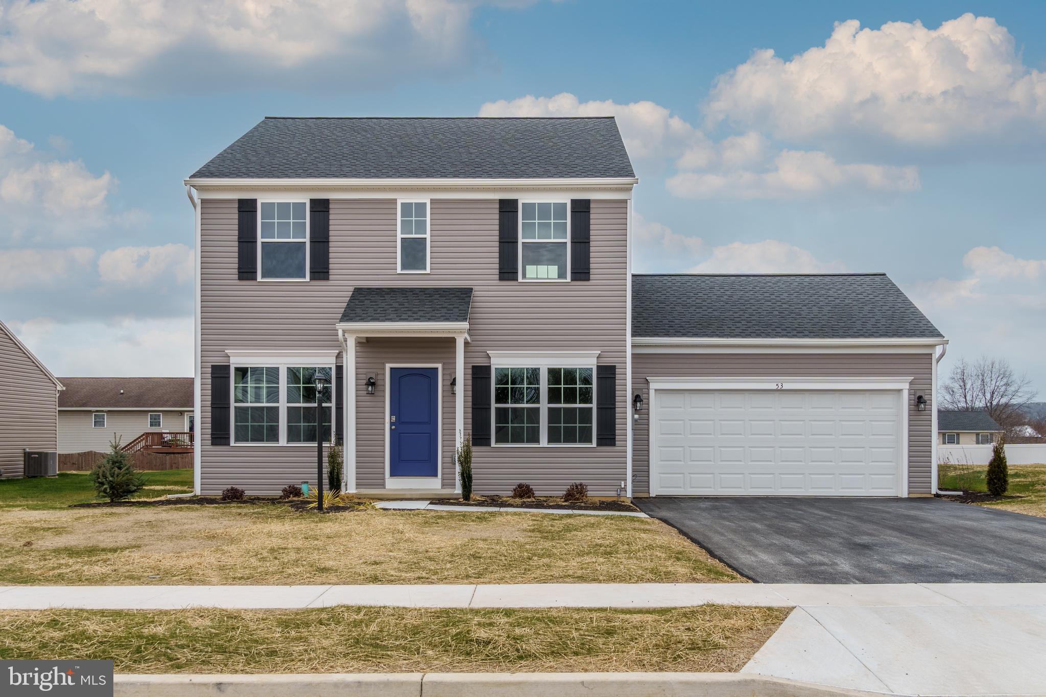 APPLEVIEW ESTATES - Residential