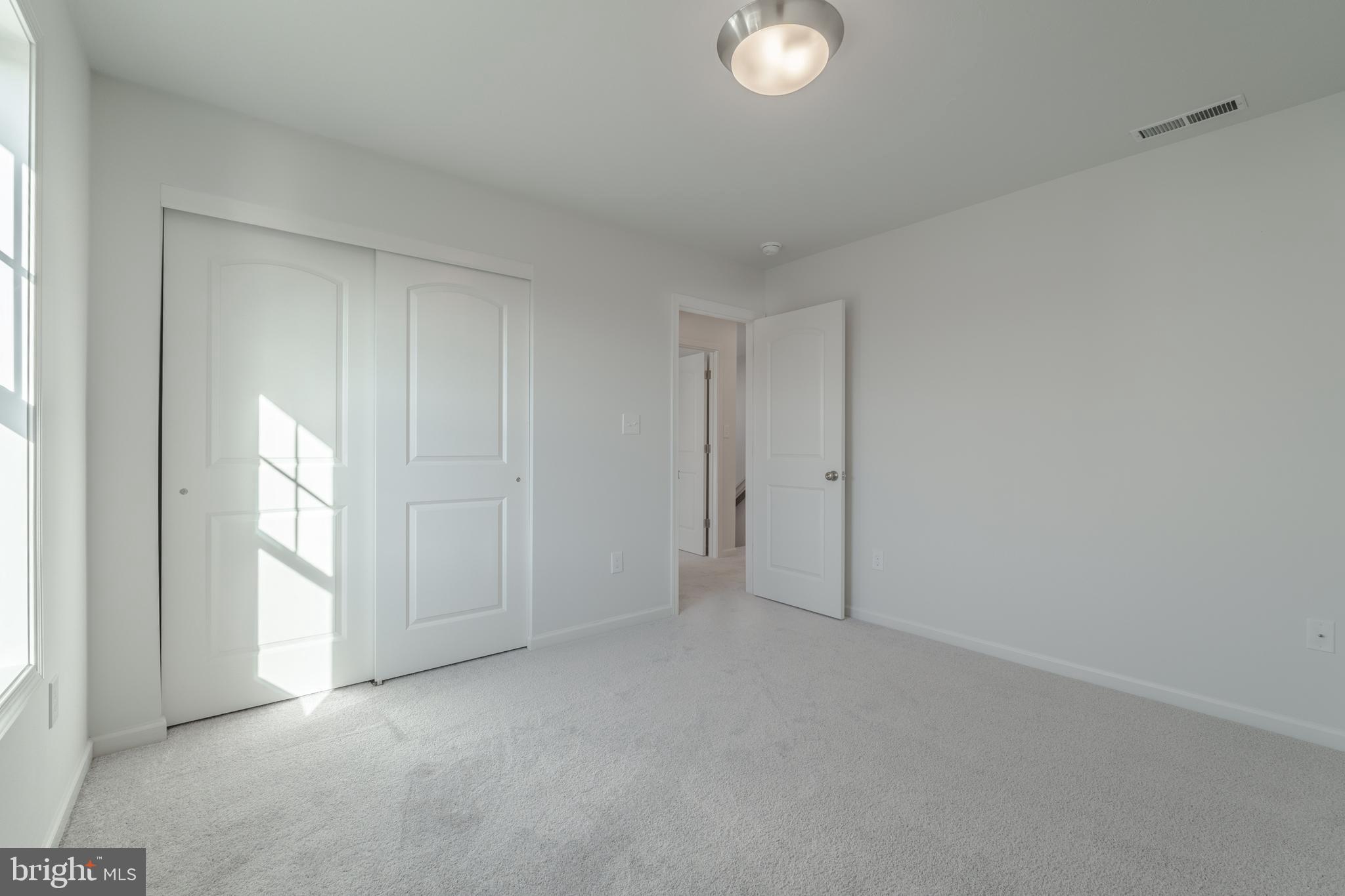 APPLEVIEW ESTATES - Residential