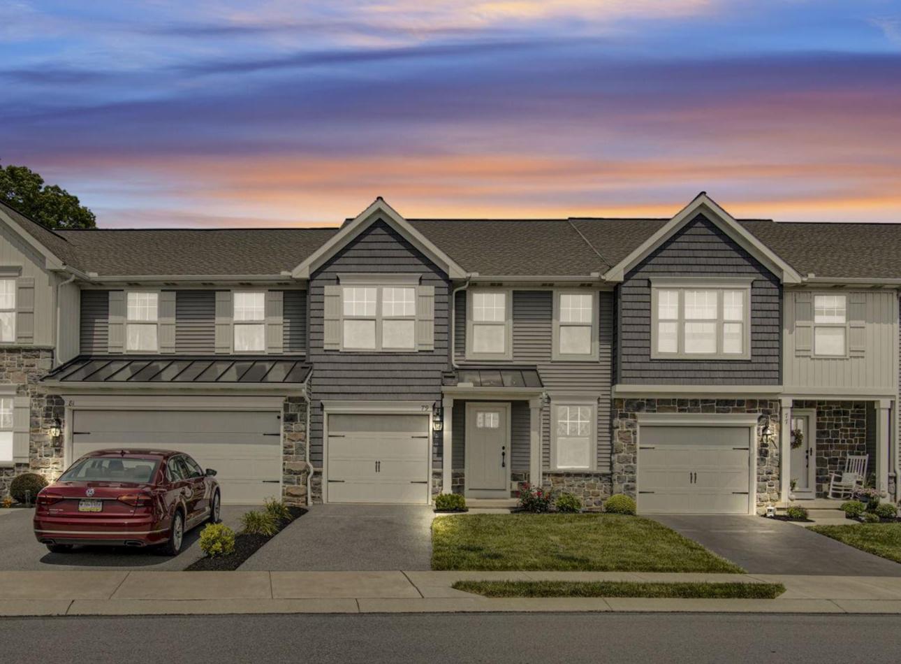 MAYAPPLE WOODS - Residential