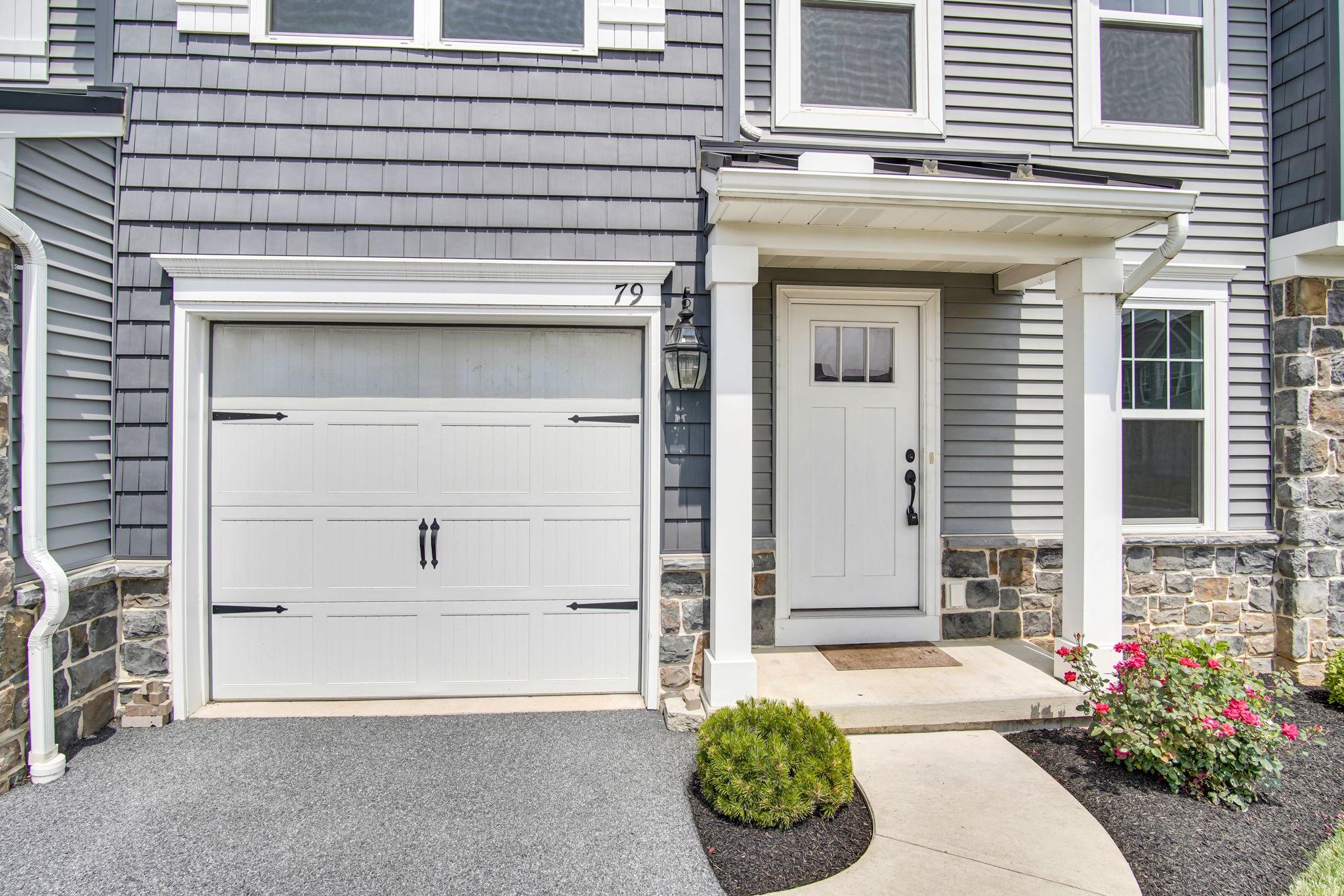 MAYAPPLE WOODS - Residential