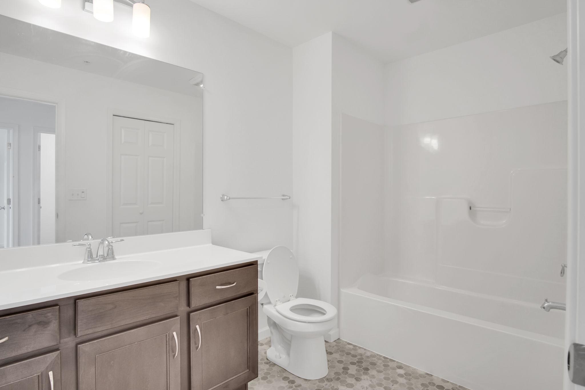 MAYAPPLE WOODS - Residential