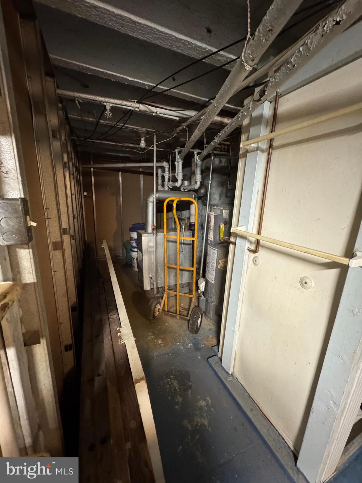 PHILADELPHIA (SOUTHWEST) - Residential