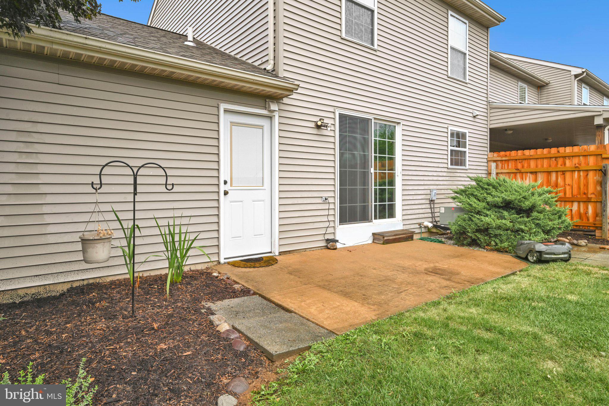 MAYTOWN - Residential