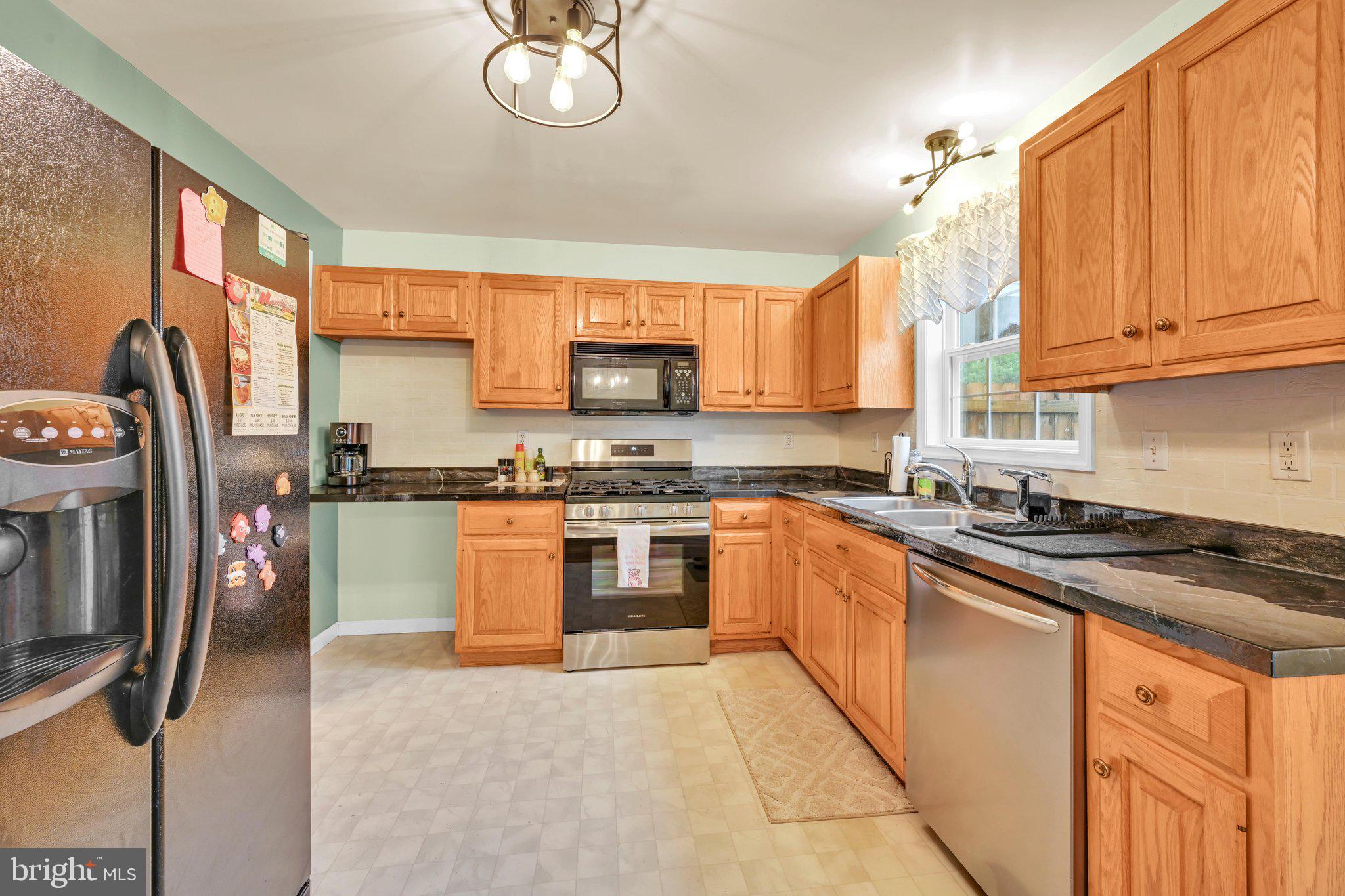 MAYTOWN - Residential