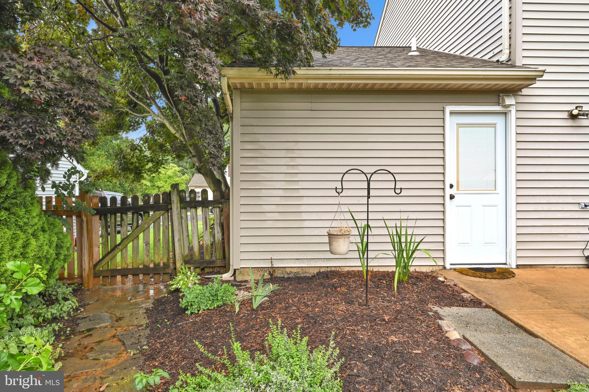 MAYTOWN - Residential