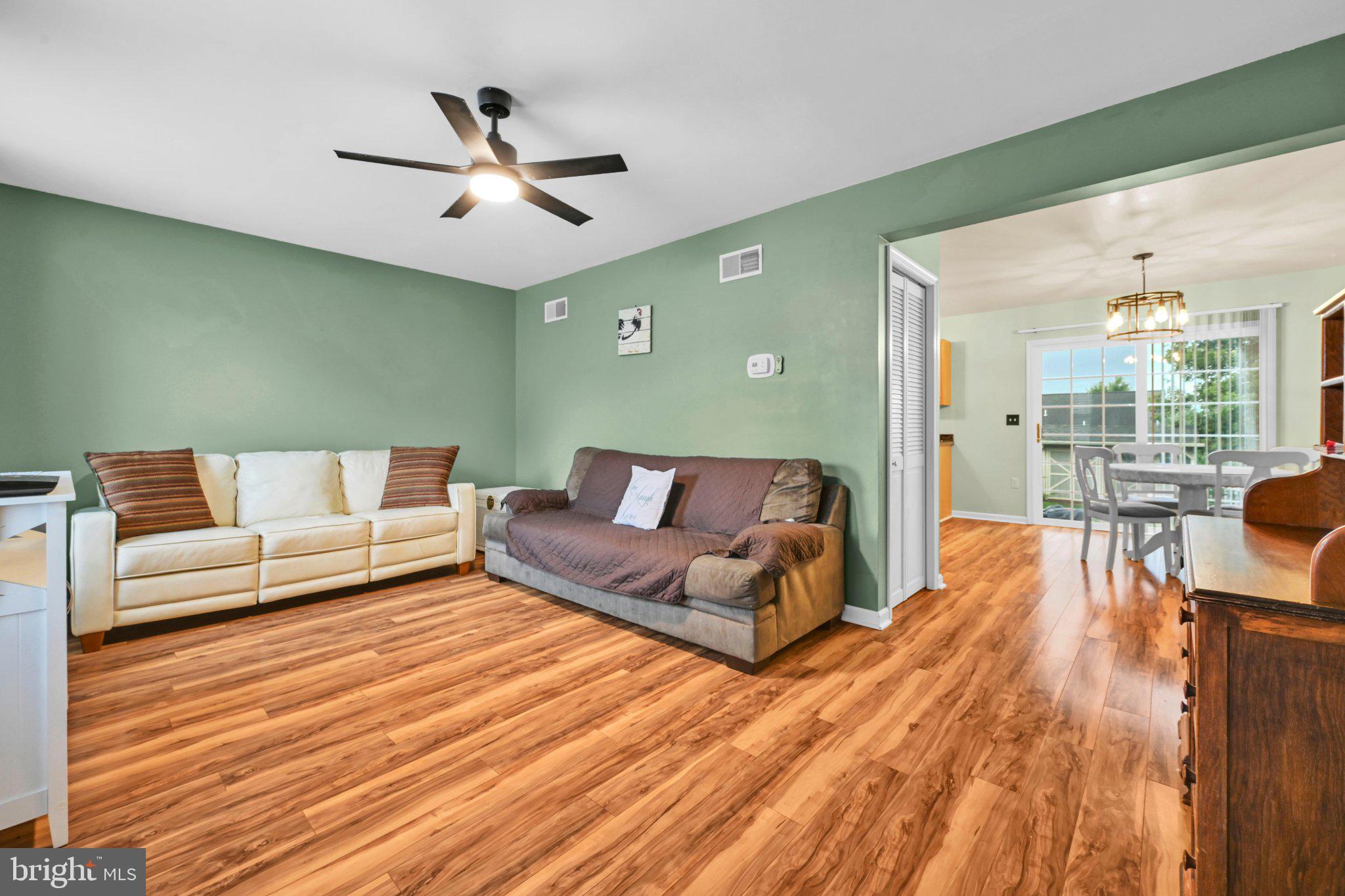 MAYTOWN - Residential