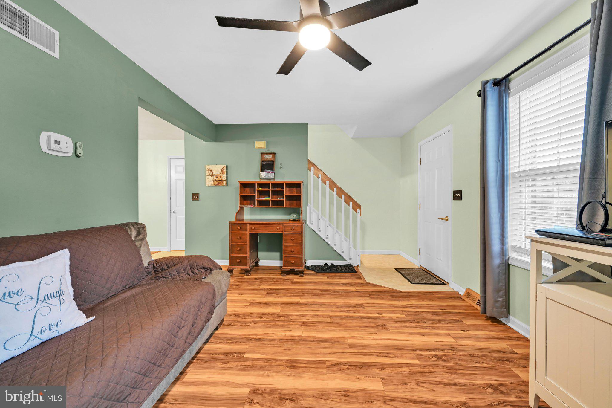 MAYTOWN - Residential