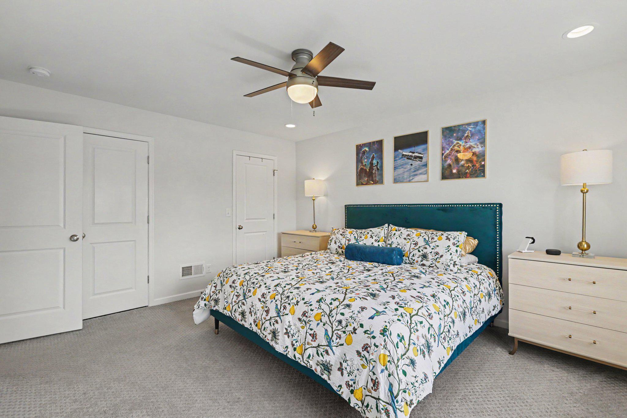 STONECREST MANOR - Residential