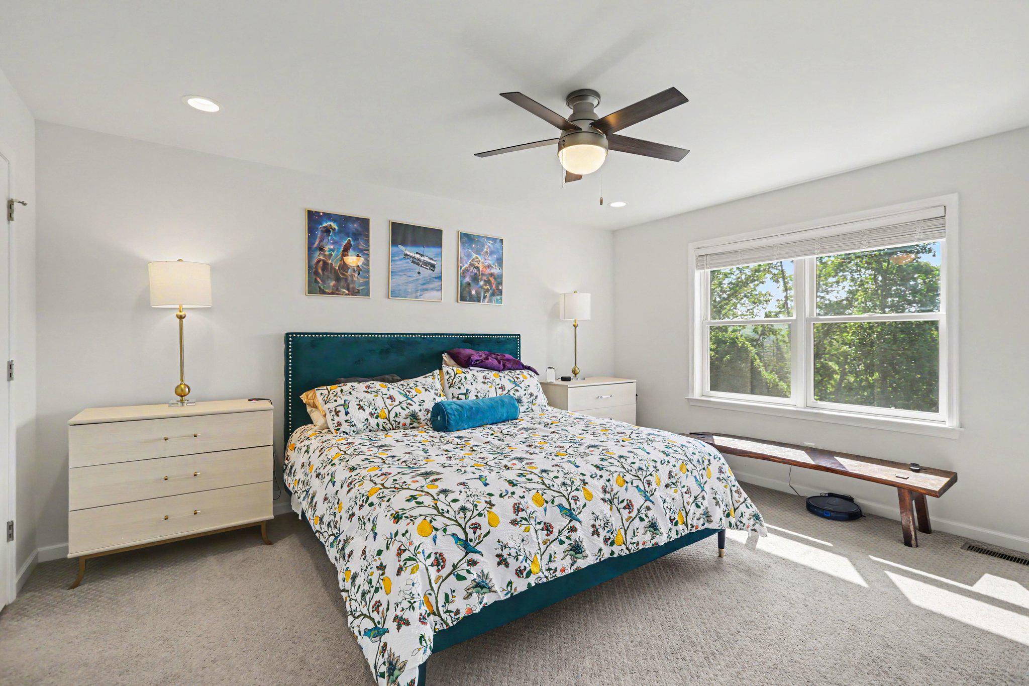 STONECREST MANOR - Residential