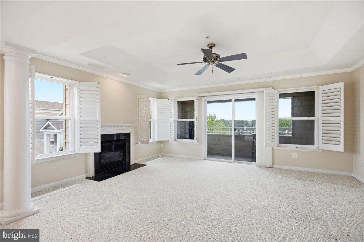 OYSTER BAY CONDOMINIUMS - Residential