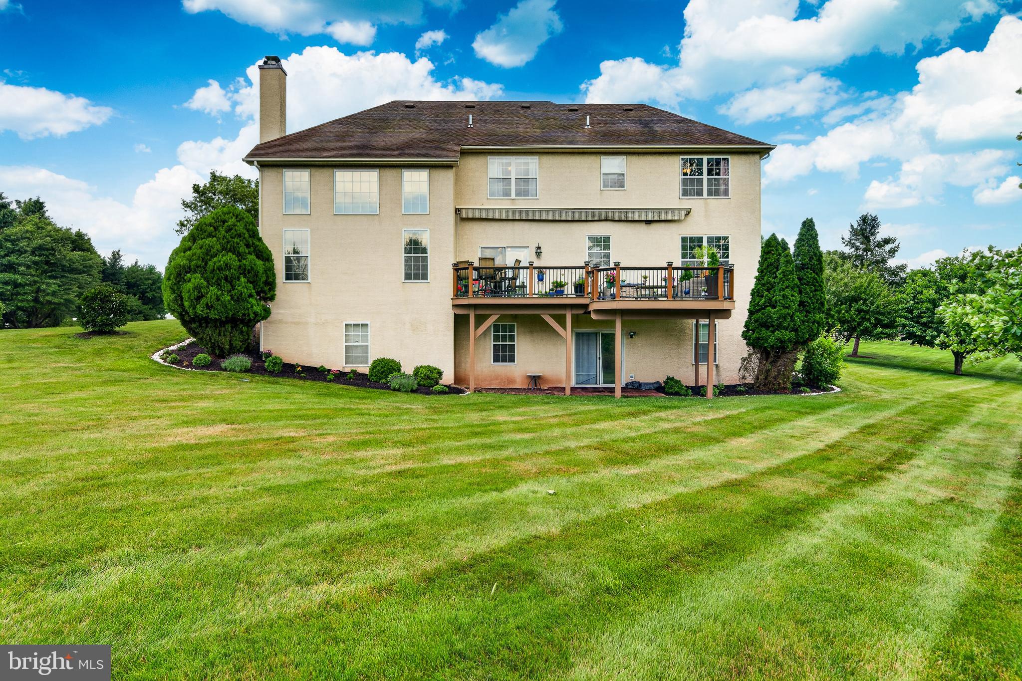 COUNTRY RIDGE - Residential