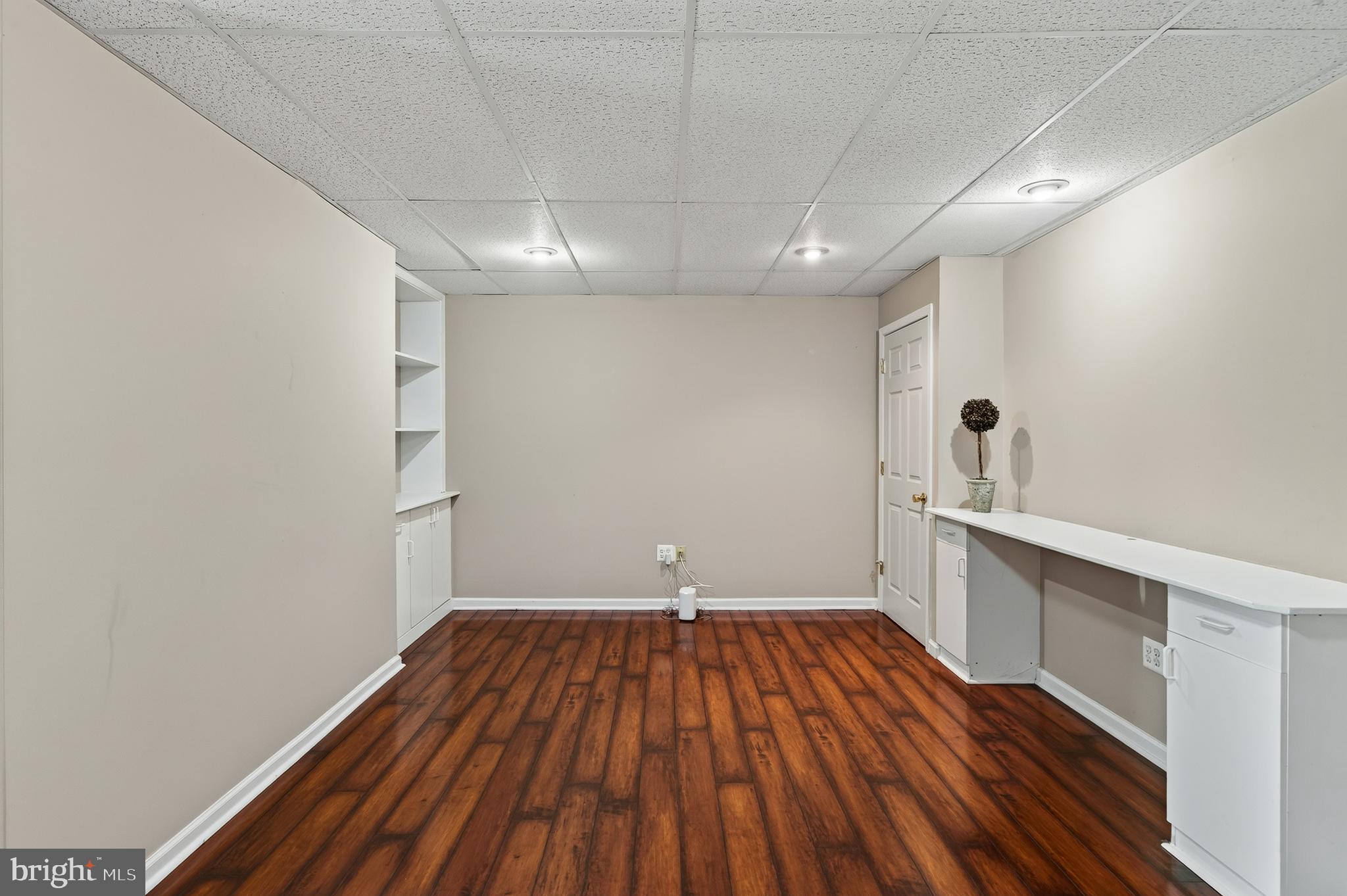 COUNTRY RIDGE - Residential