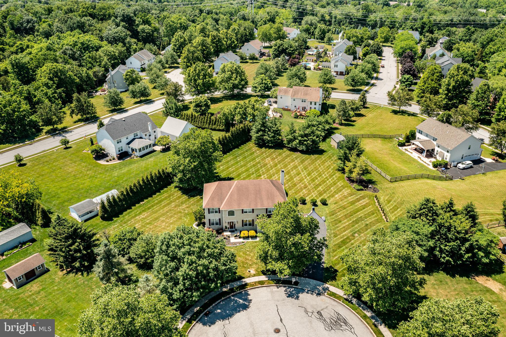 COUNTRY RIDGE - Residential
