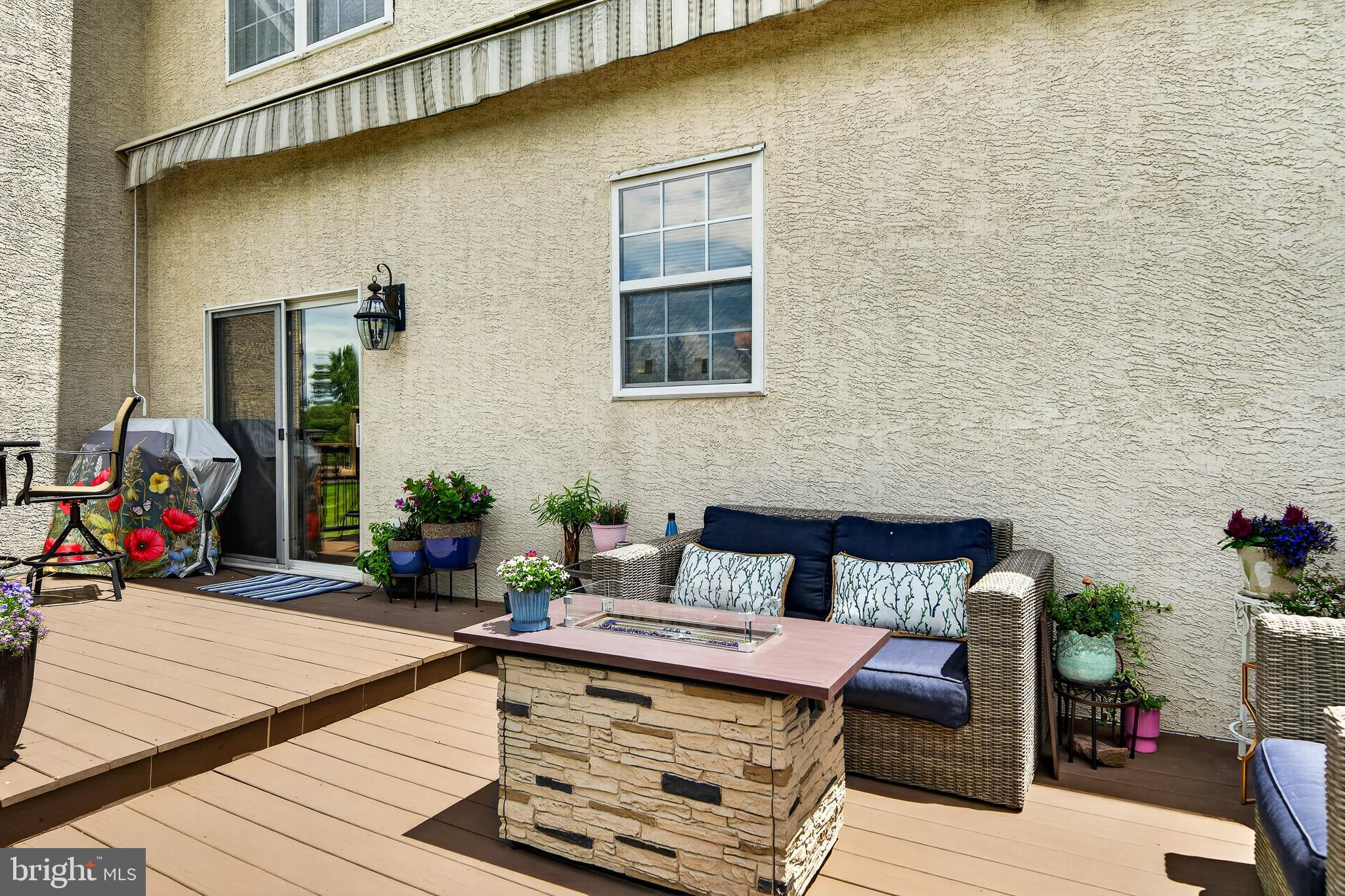 COUNTRY RIDGE - Residential