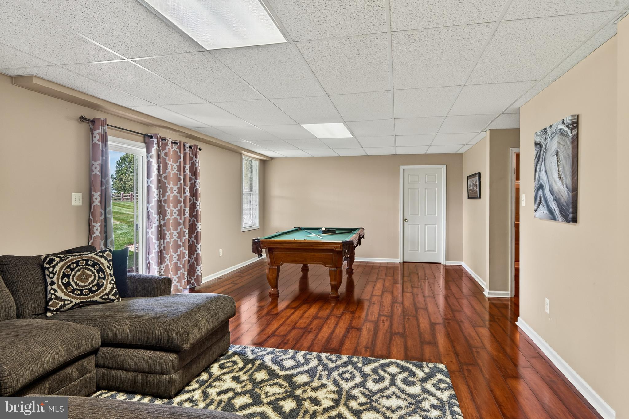 COUNTRY RIDGE - Residential