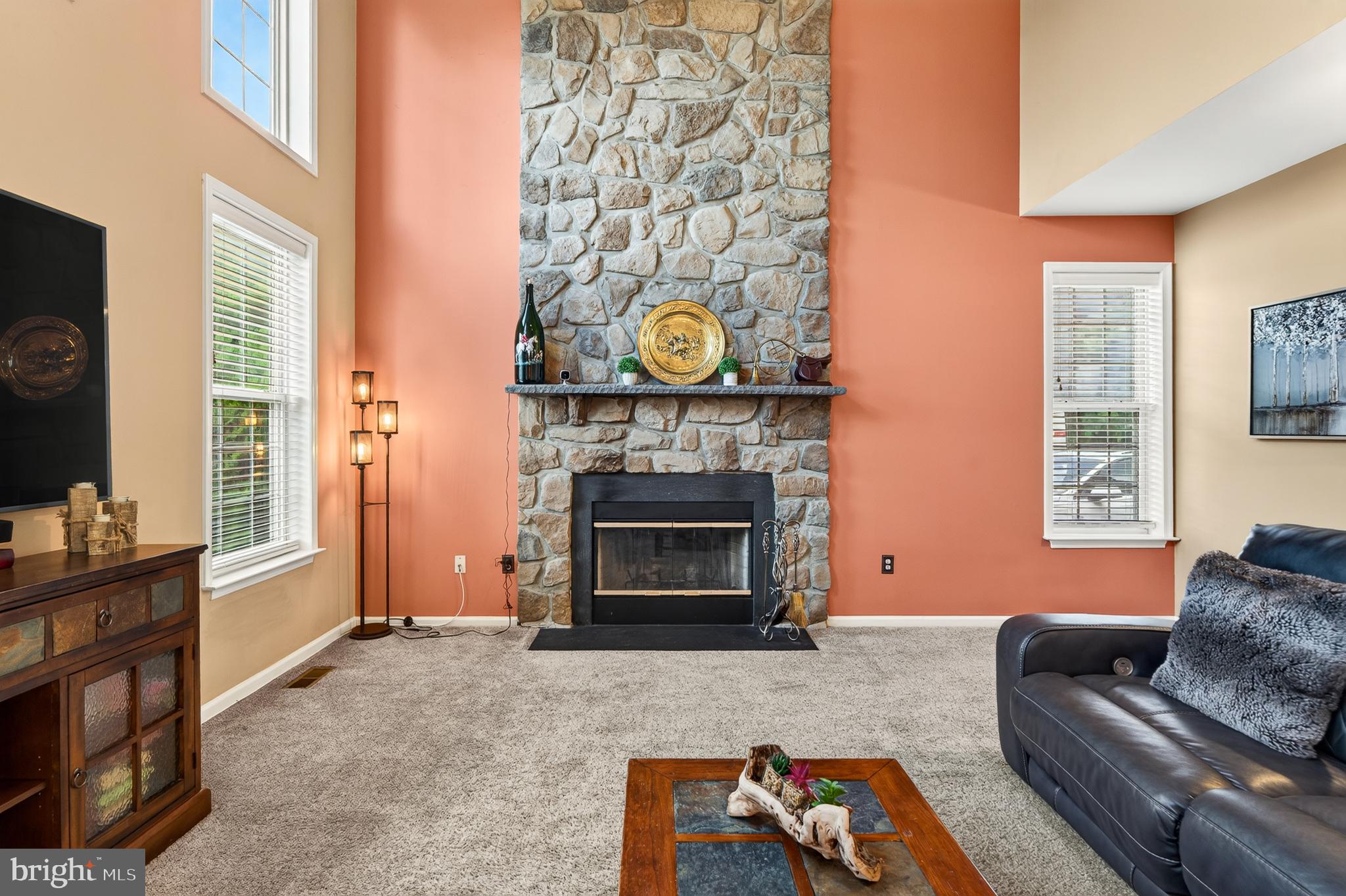 COUNTRY RIDGE - Residential