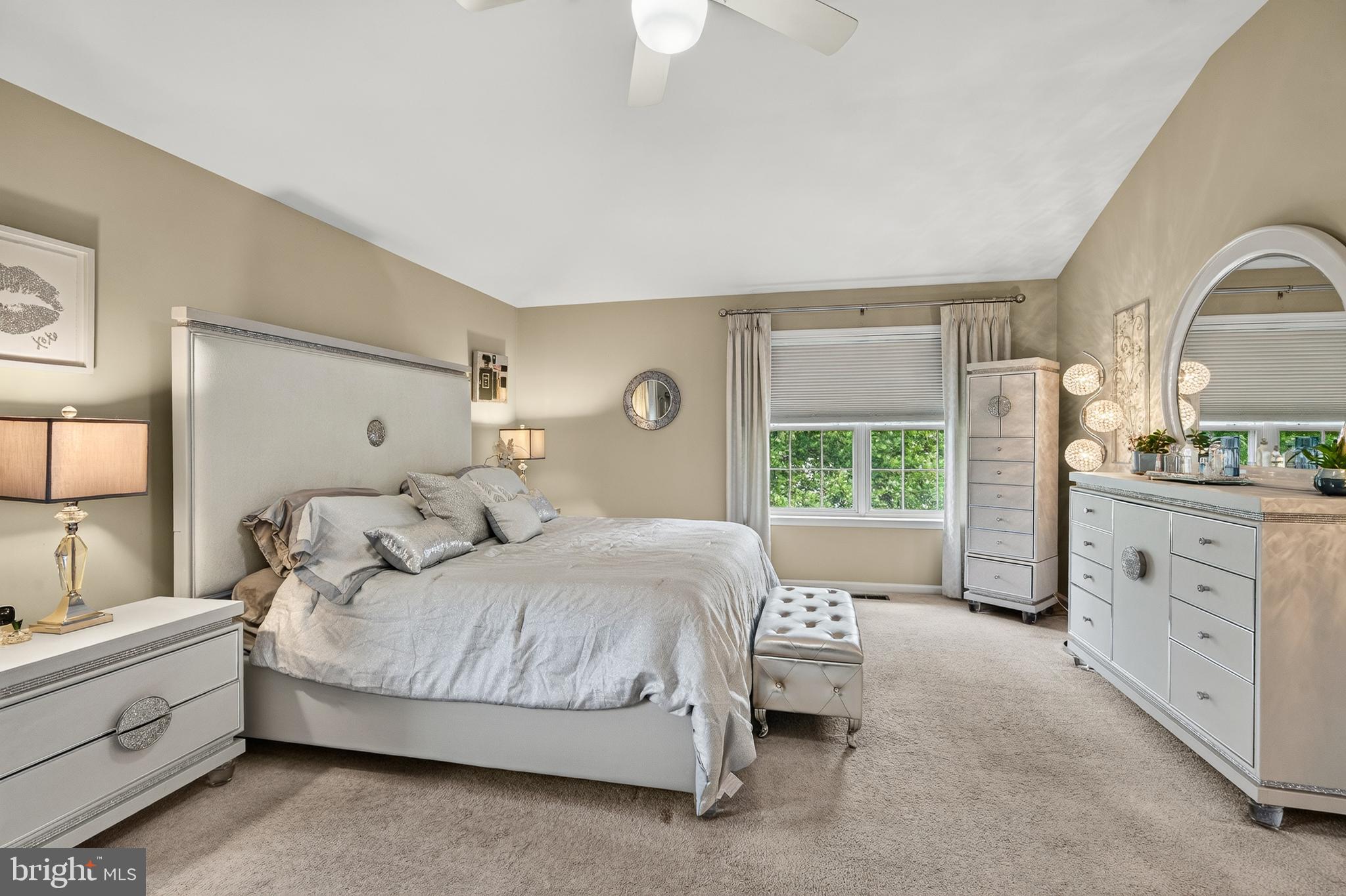 COUNTRY RIDGE - Residential