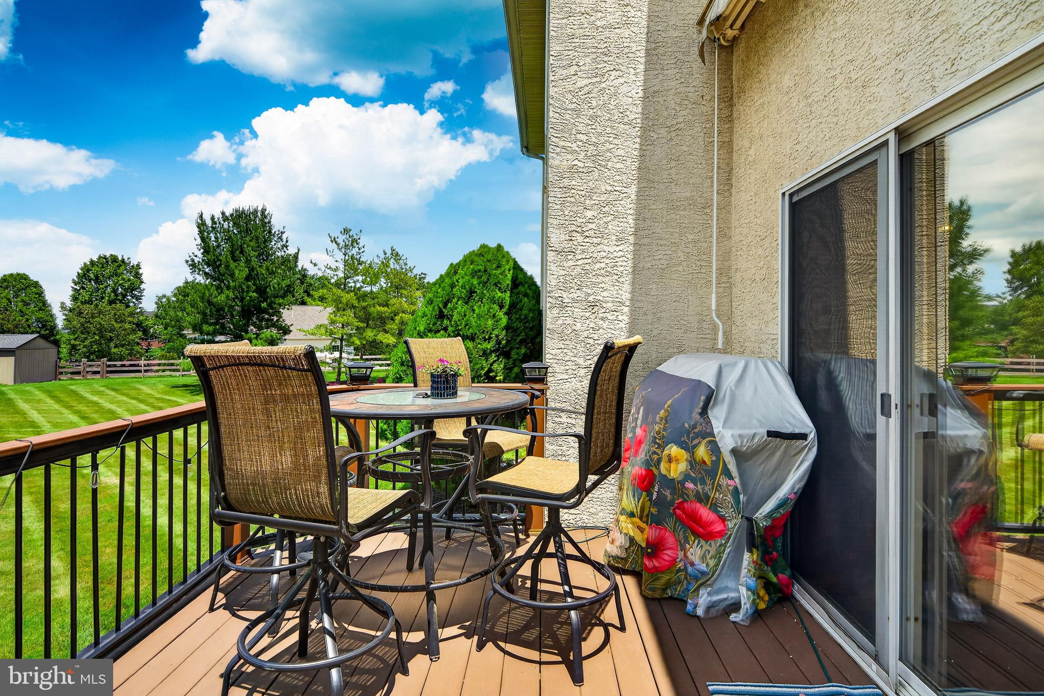 COUNTRY RIDGE - Residential