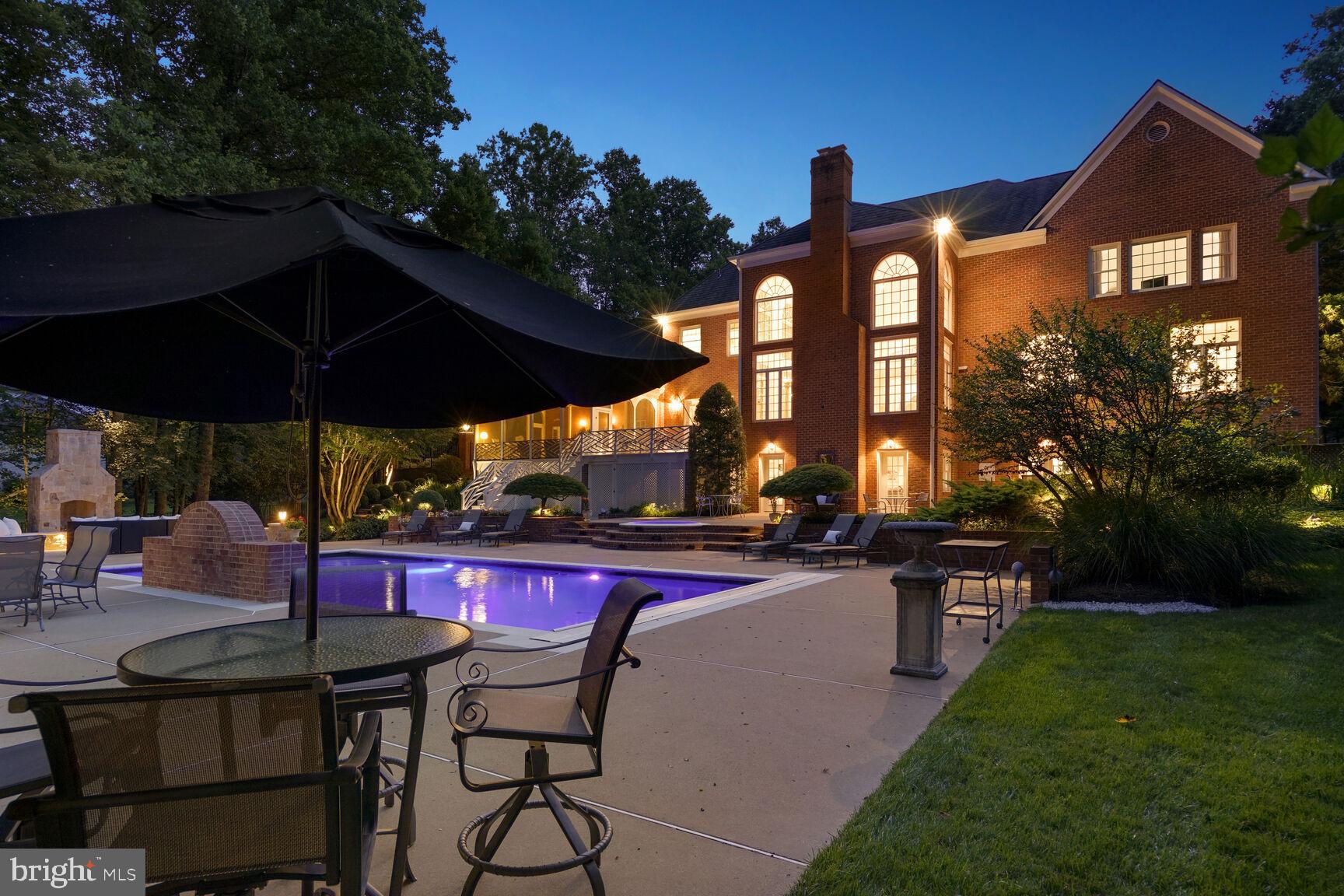 CHEQUERS - Residential