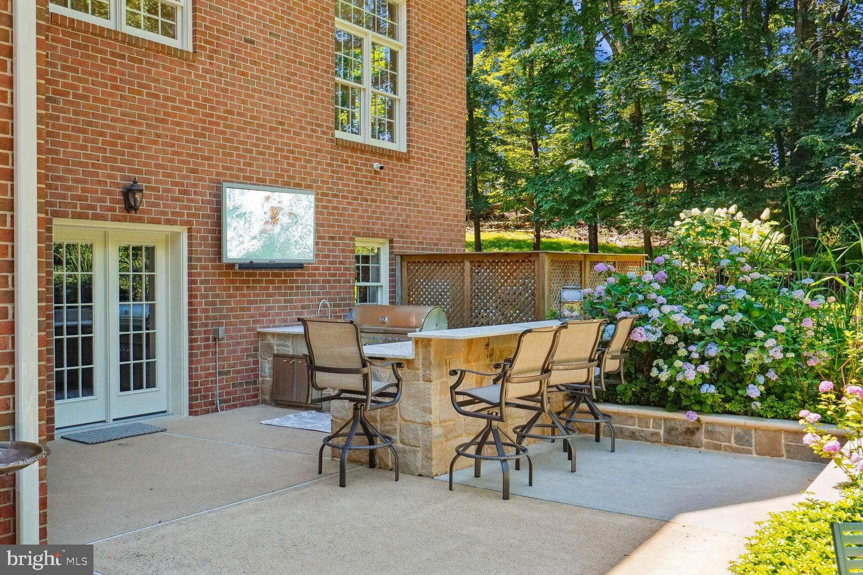 CHEQUERS - Residential